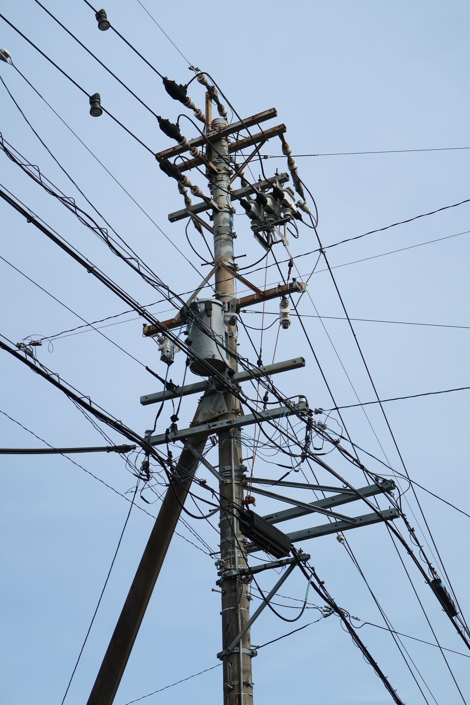 Canon PowerShot G7 X Mark II sample photo. Electrical, voltage, power photography