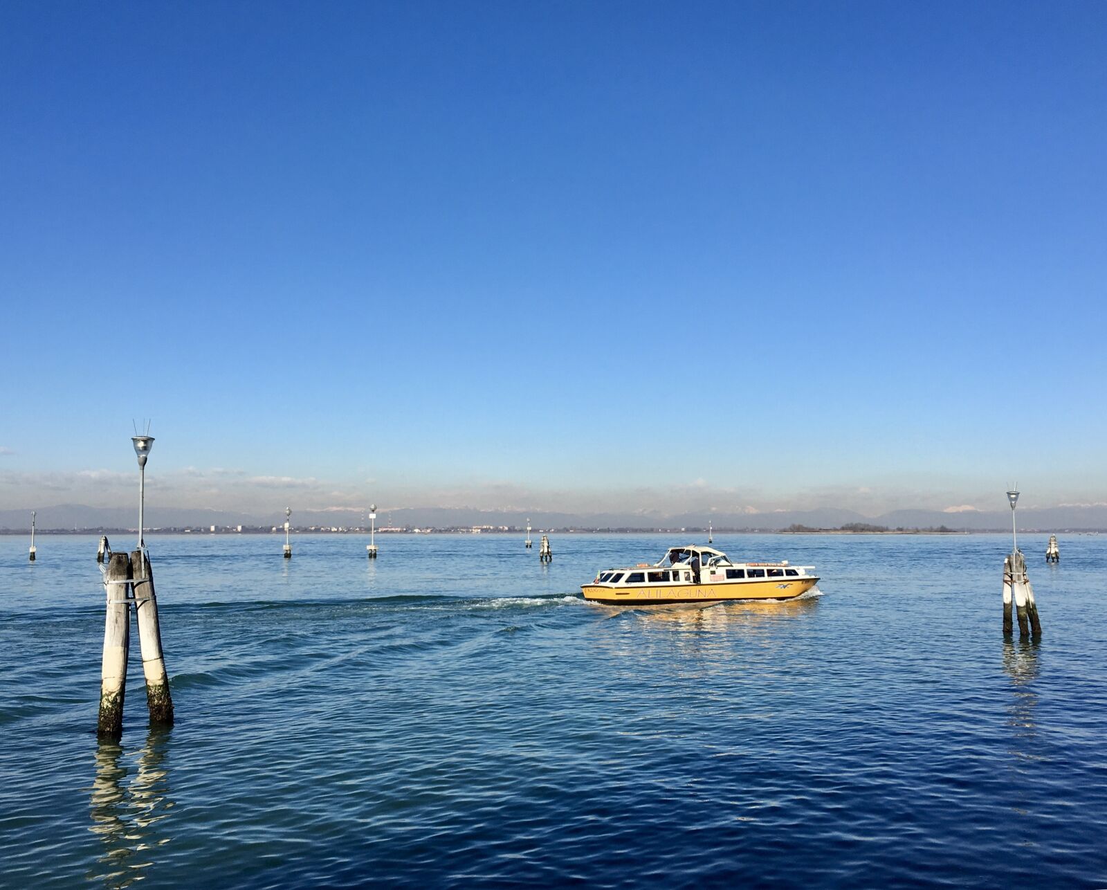Apple iPhone 6s sample photo. Water taxi, venice, italy photography