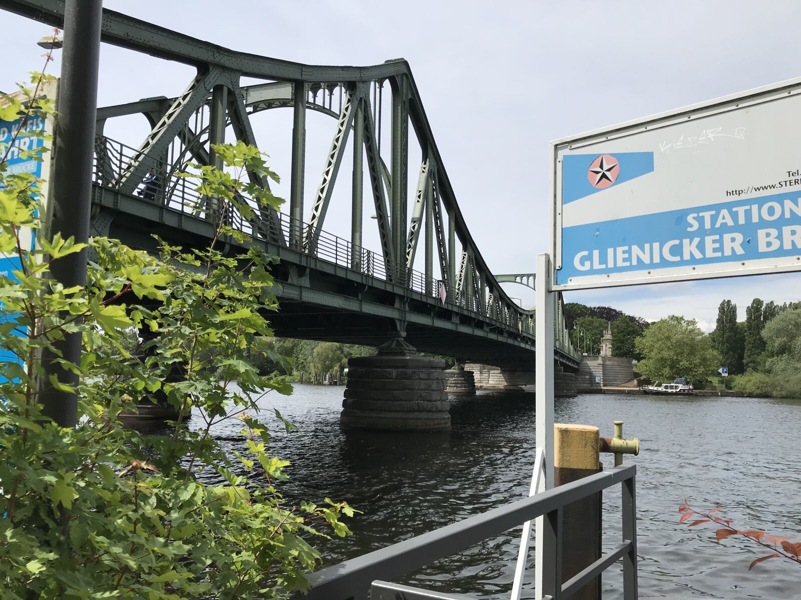 iPhone 7 back camera 3.99mm f/1.8 sample photo. Bridge, potsdam, tourism photography
