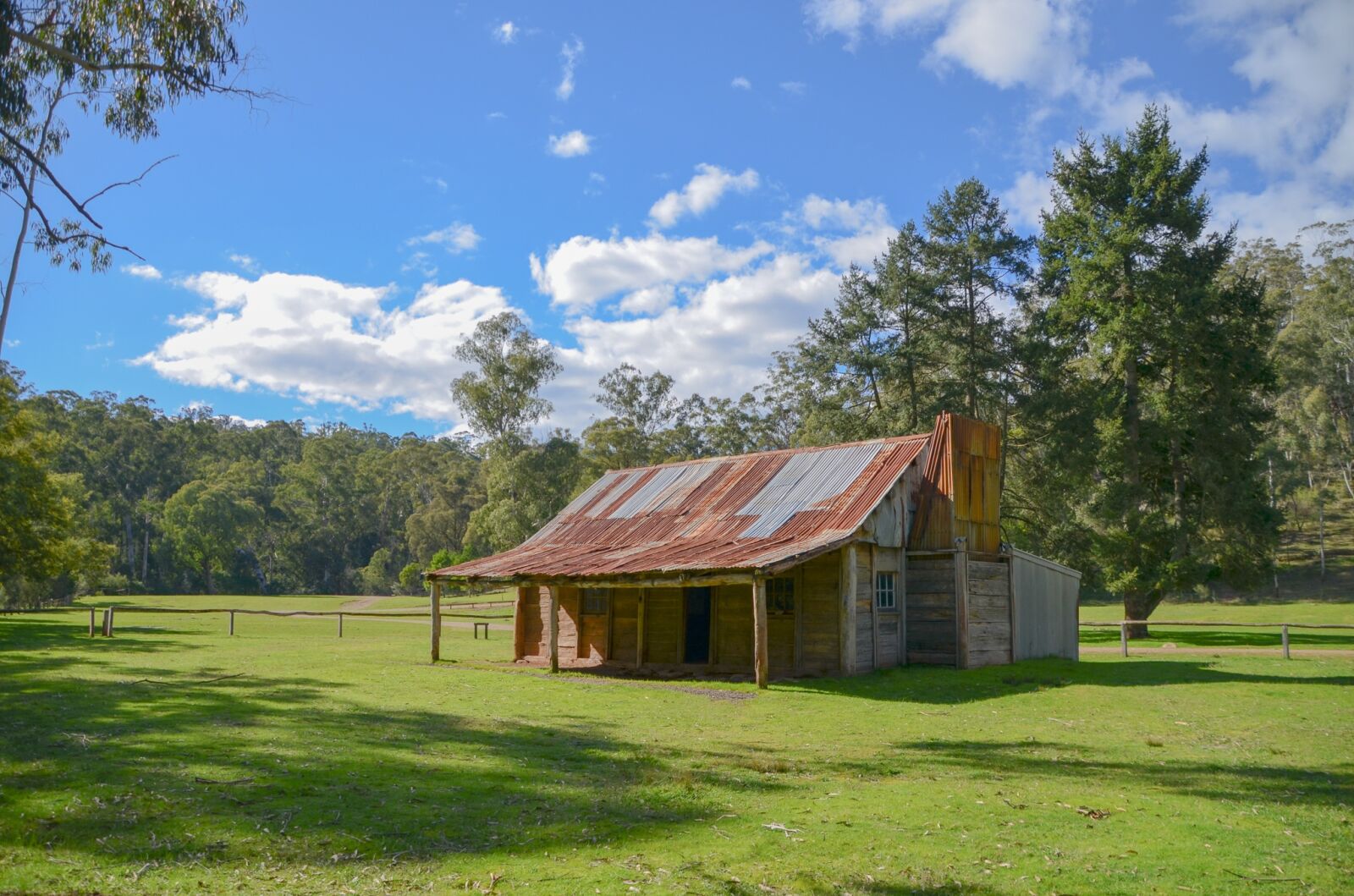 Nikon D5100 sample photo. Hut, cattlemen's hut, high photography