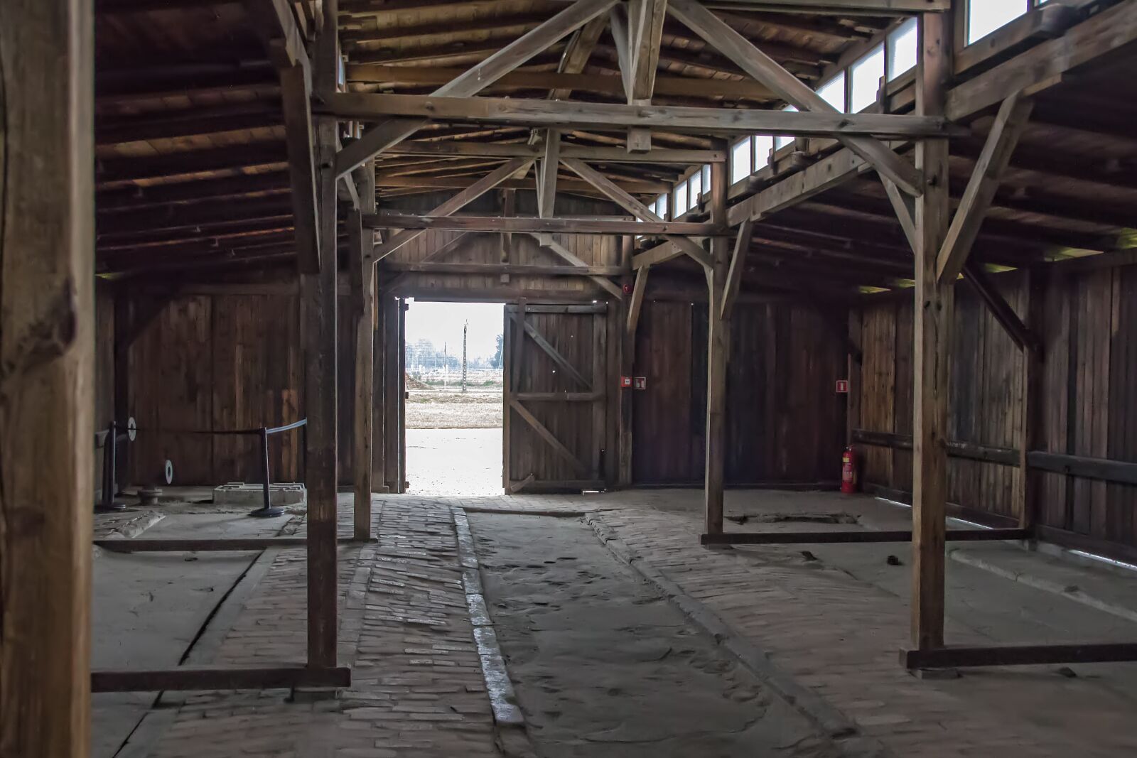 Canon EOS 600D (Rebel EOS T3i / EOS Kiss X5) sample photo. Auschwitz 2, brezinka, auschwitz photography