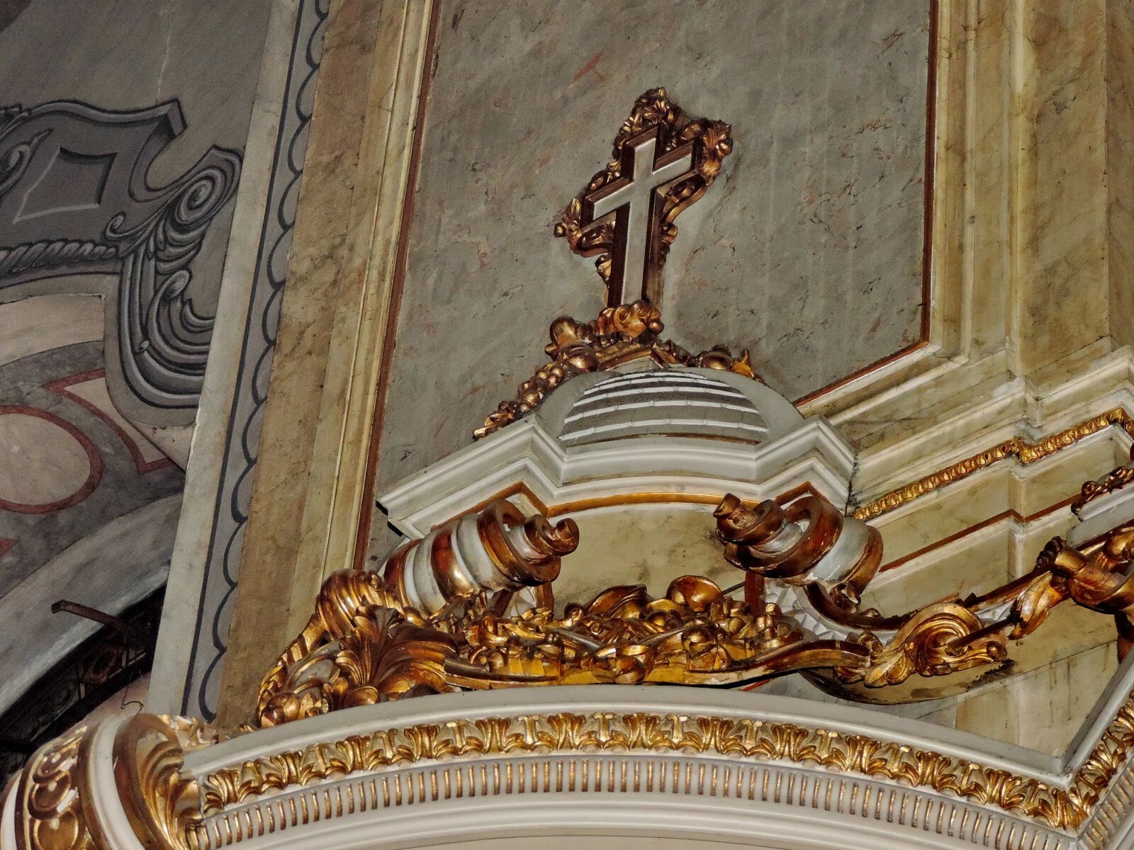 Nikon Coolpix P520 sample photo. Byzantine, cross, gold, handmade photography