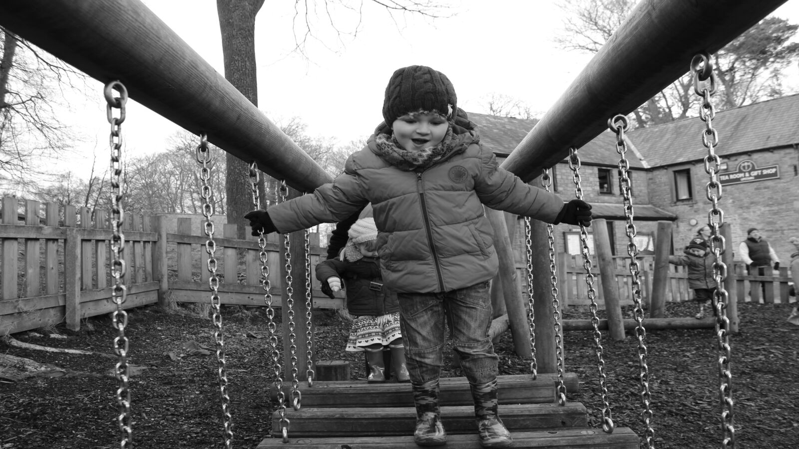 Canon EOS 600D (Rebel EOS T3i / EOS Kiss X5) sample photo. Talkin, tarn, cumbria photography