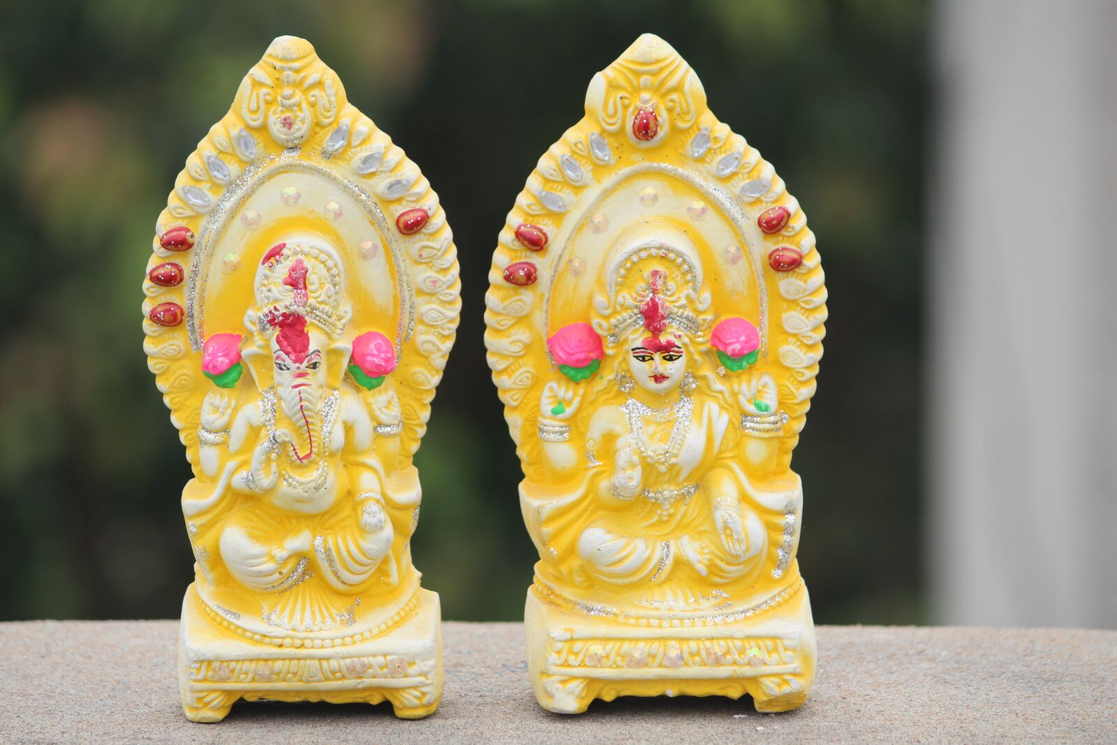 Canon EOS 1200D (EOS Rebel T5 / EOS Kiss X70 / EOS Hi) sample photo. Ganesha, lakshmi, god photography