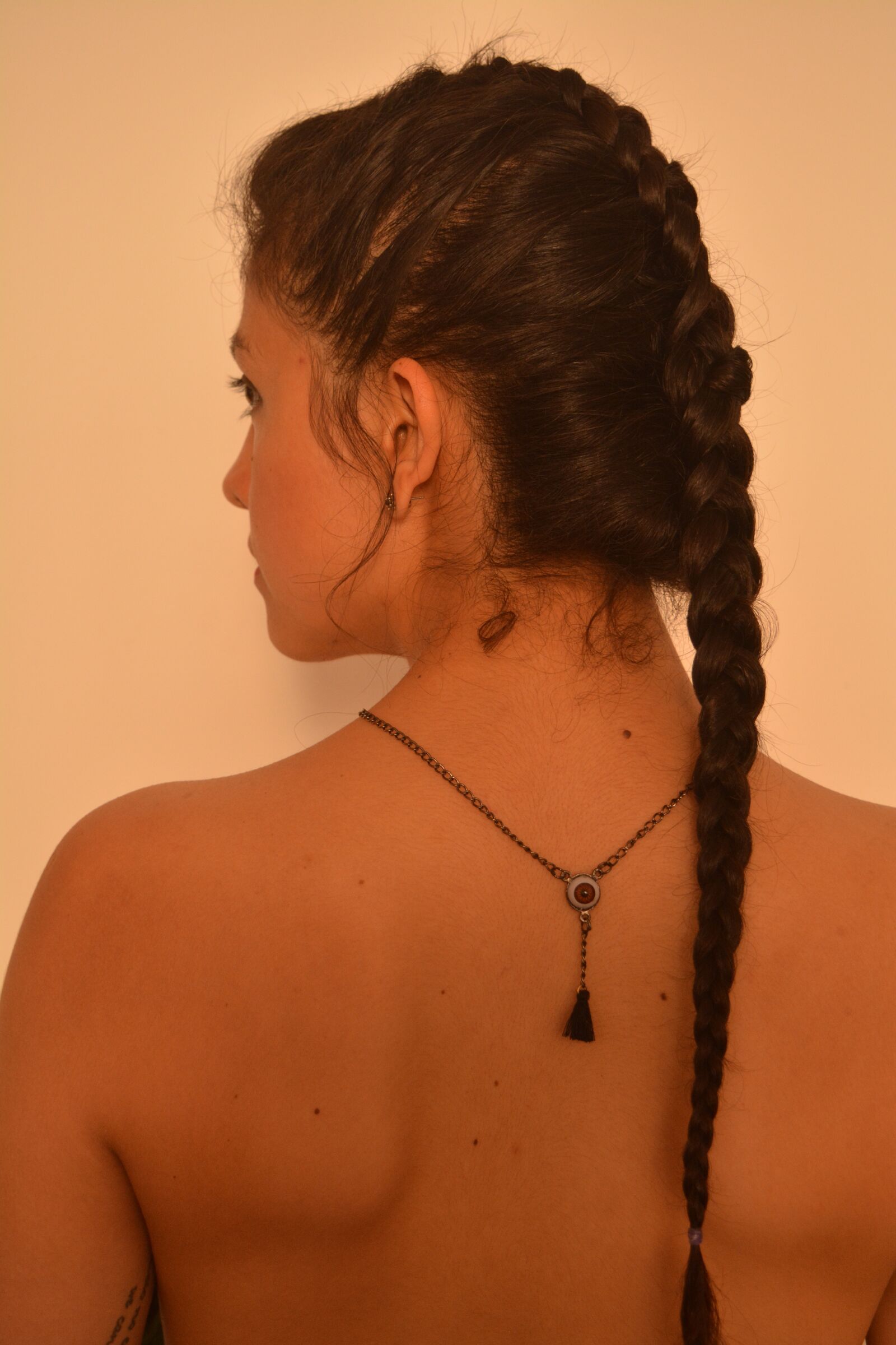 Nikon D5200 sample photo. Back, braid, lady photography