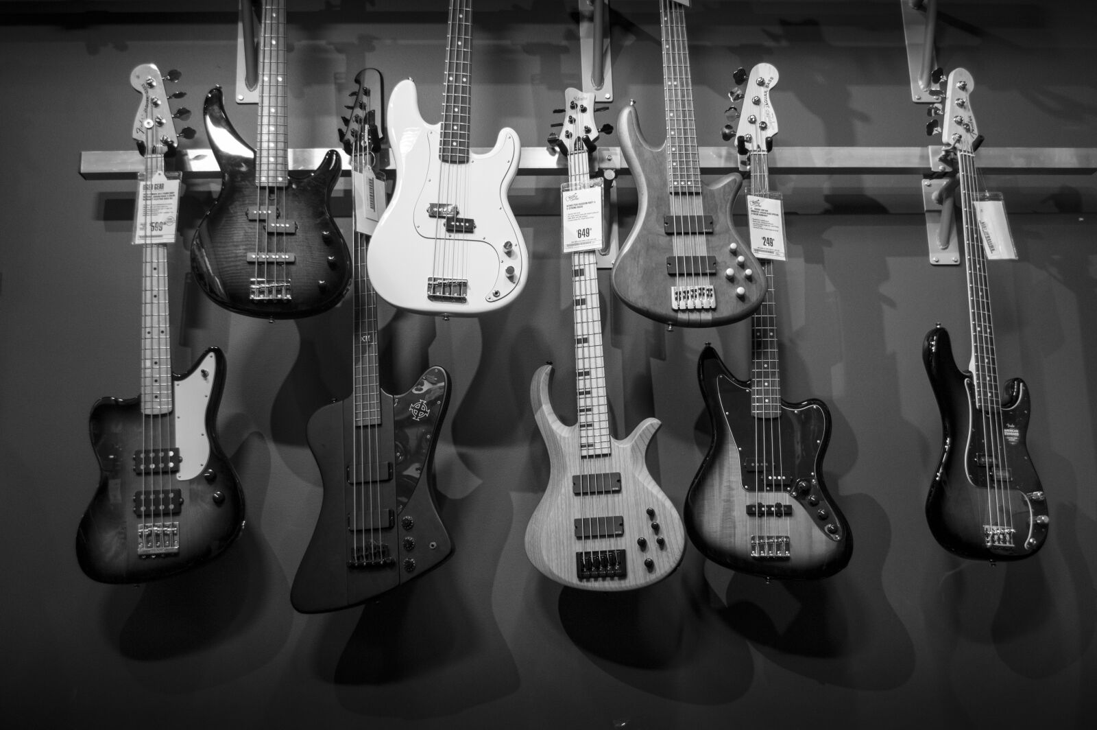 Nikon D3200 sample photo. Music, white, black, guitar photography