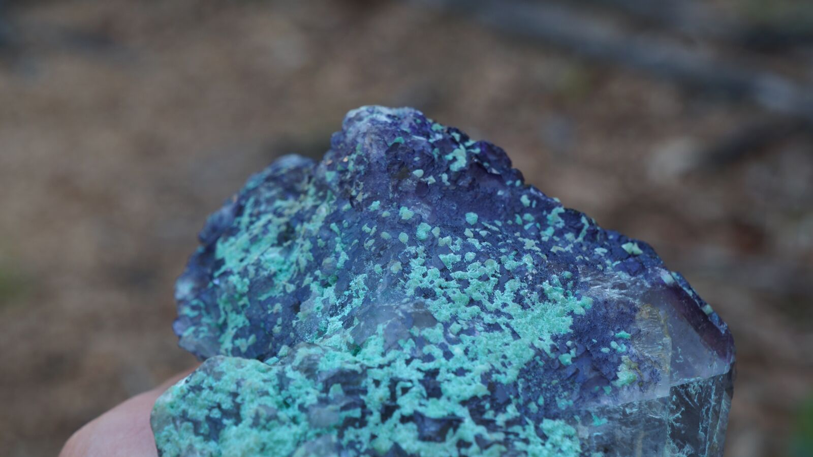 Sony Alpha a3000 + Sony E 18-55mm F3.5-5.6 OSS sample photo. Stones, gemstones, crystals photography