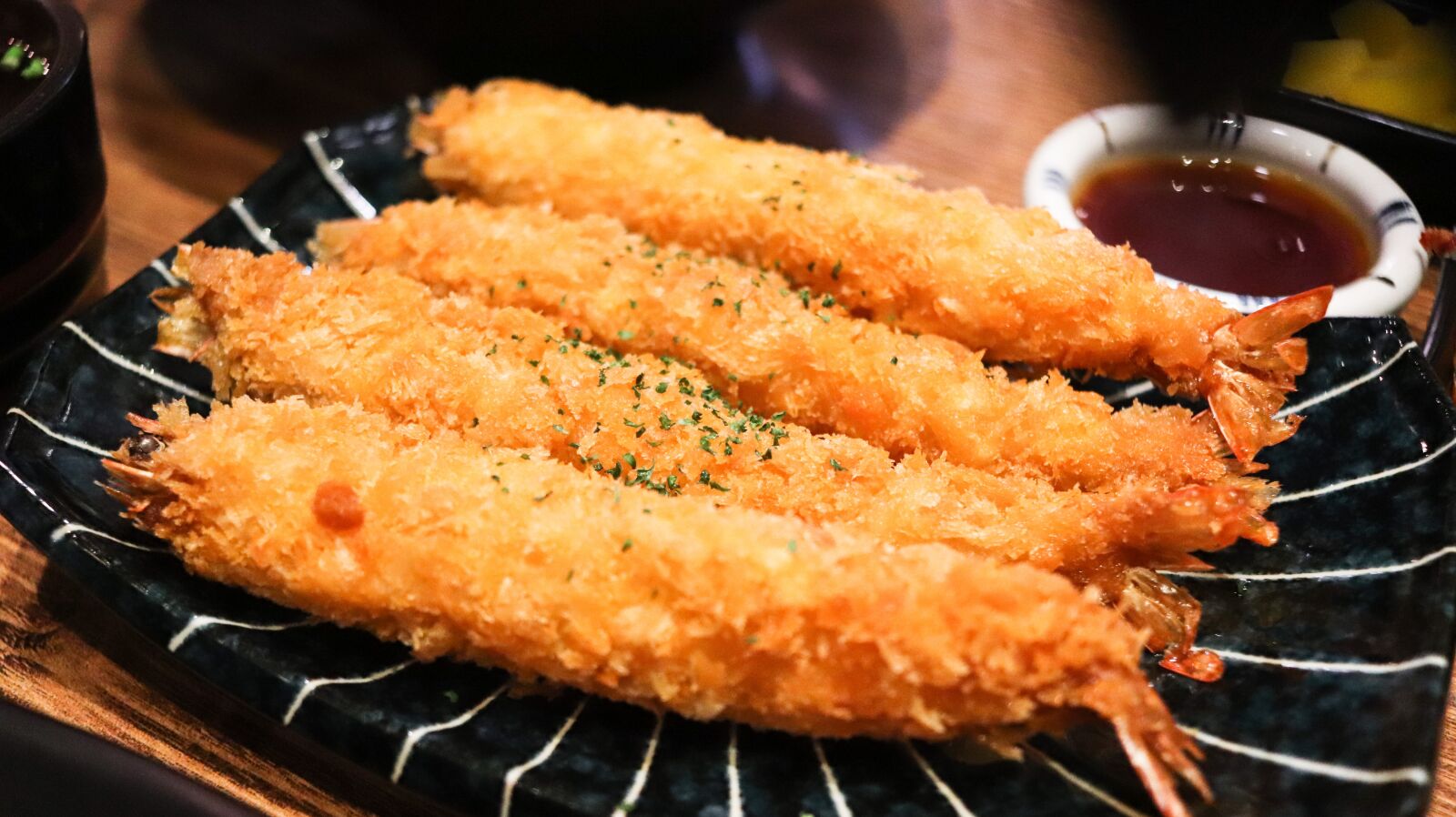 Canon EF-S 24mm F2.8 STM sample photo. Shrimp tempura, shrimp, fry photography
