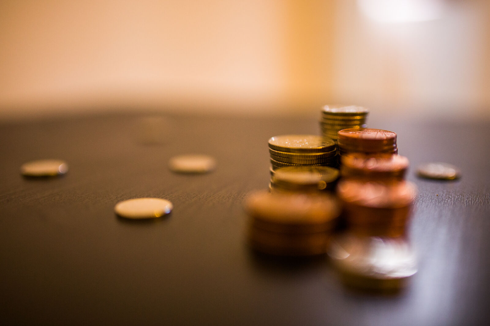 Canon EOS 6D + Sigma 35mm F1.4 DG HSM Art sample photo. Working, business, money, coins photography