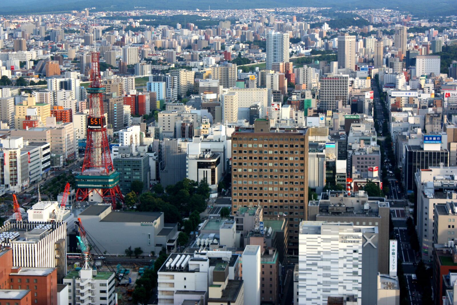Canon EOS 450D (EOS Rebel XSi / EOS Kiss X2) sample photo. Sapporo, cityscape, hokkaido photography