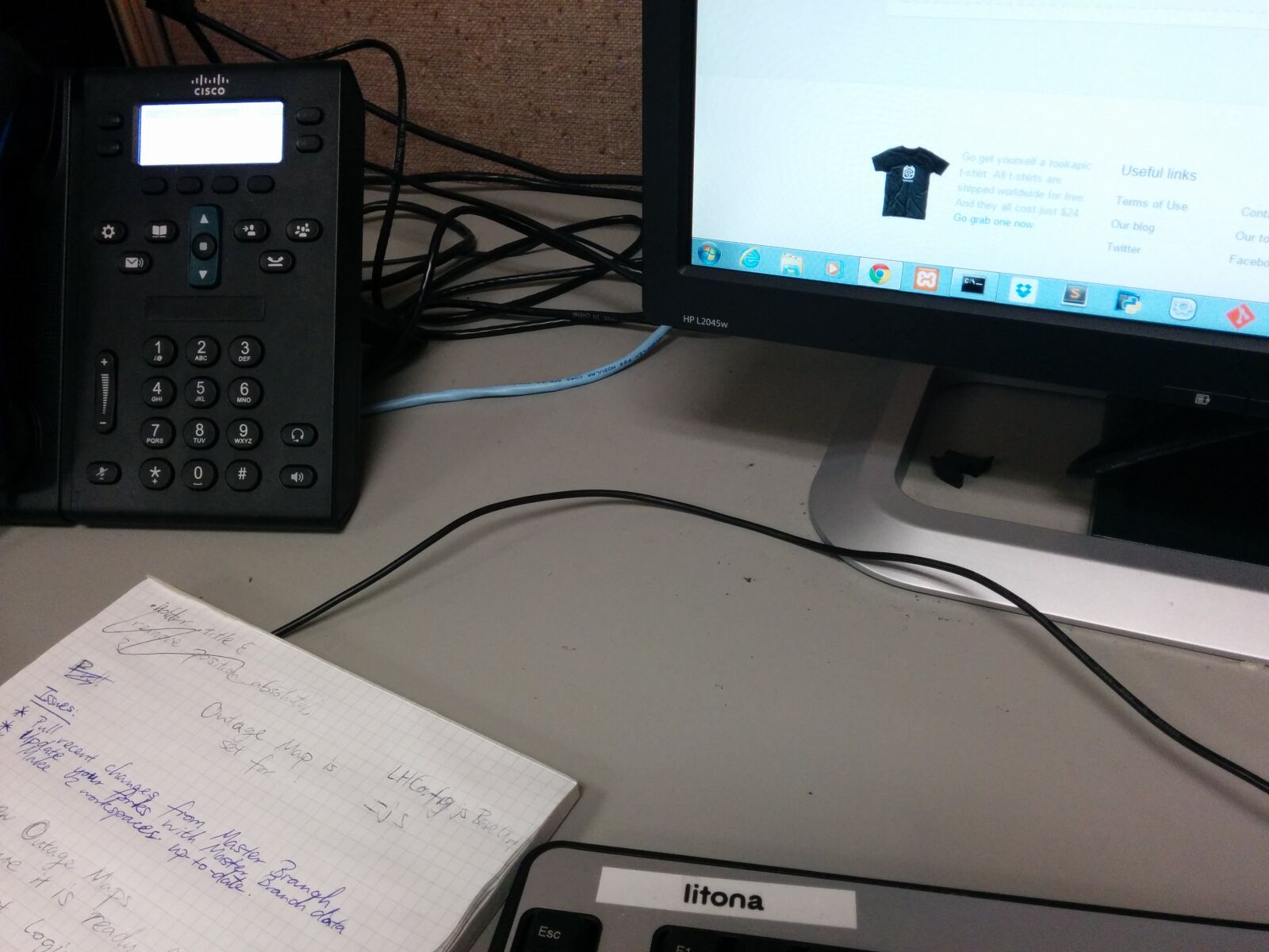 LG Nexus 5 sample photo. Computer, desk, first, day photography