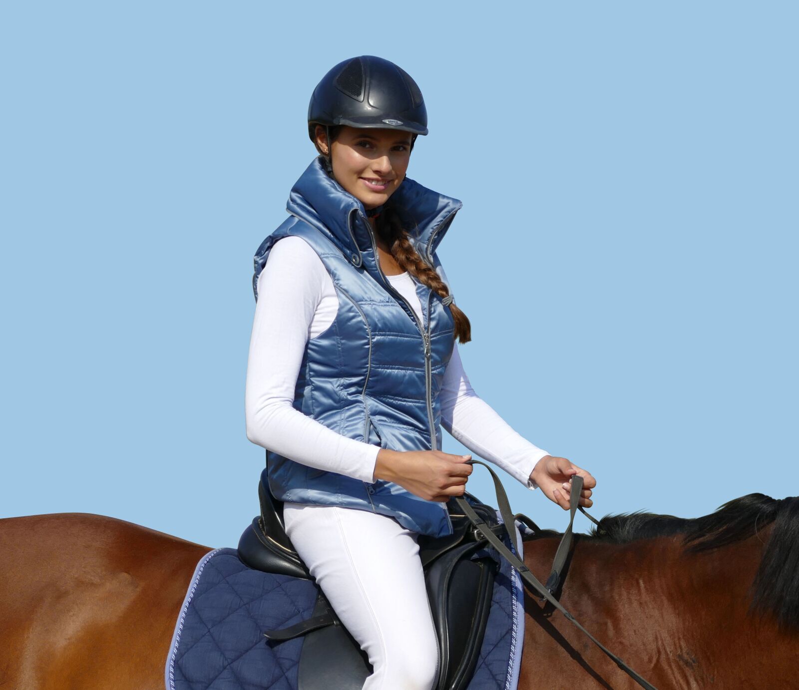 Nikon D5300 sample photo. Riding vest, horse, ride photography