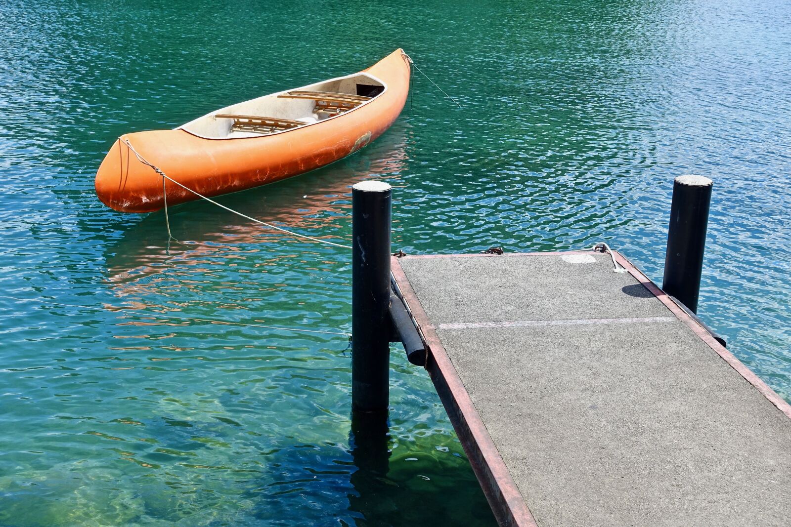 Sony Cyber-shot DSC-RX100 III sample photo. Canoe, pier, water photography