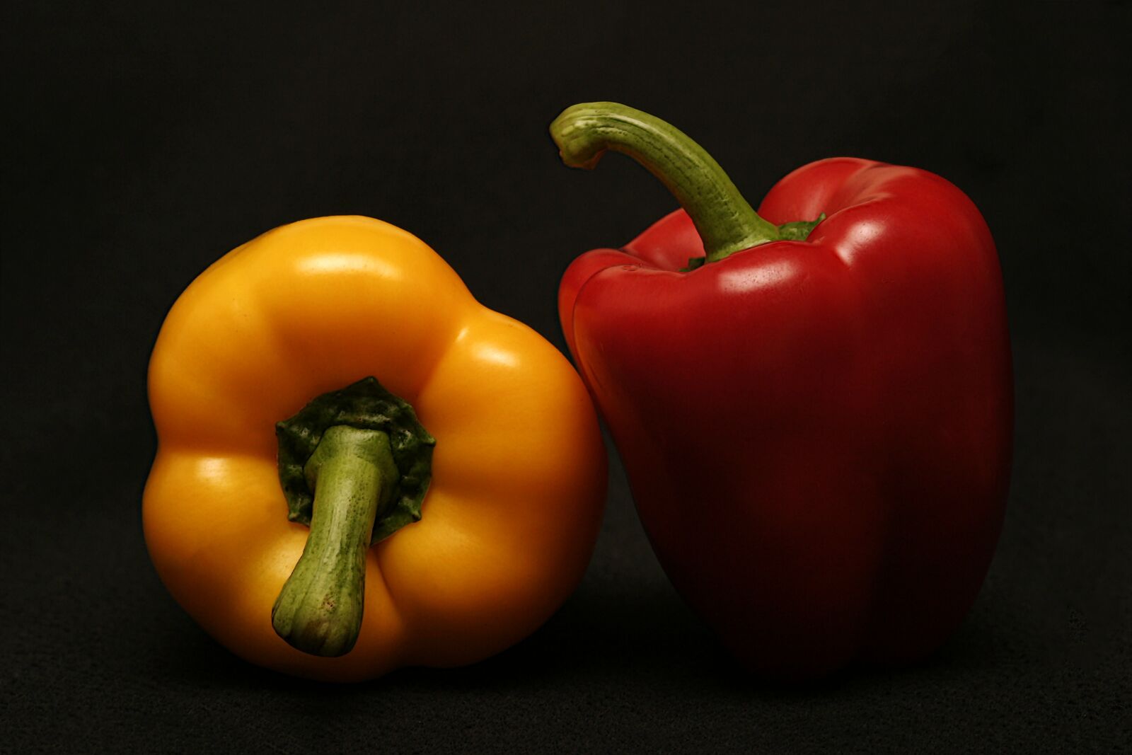 Canon EOS 10D sample photo. Agriculture, bell peppers, capsicum photography