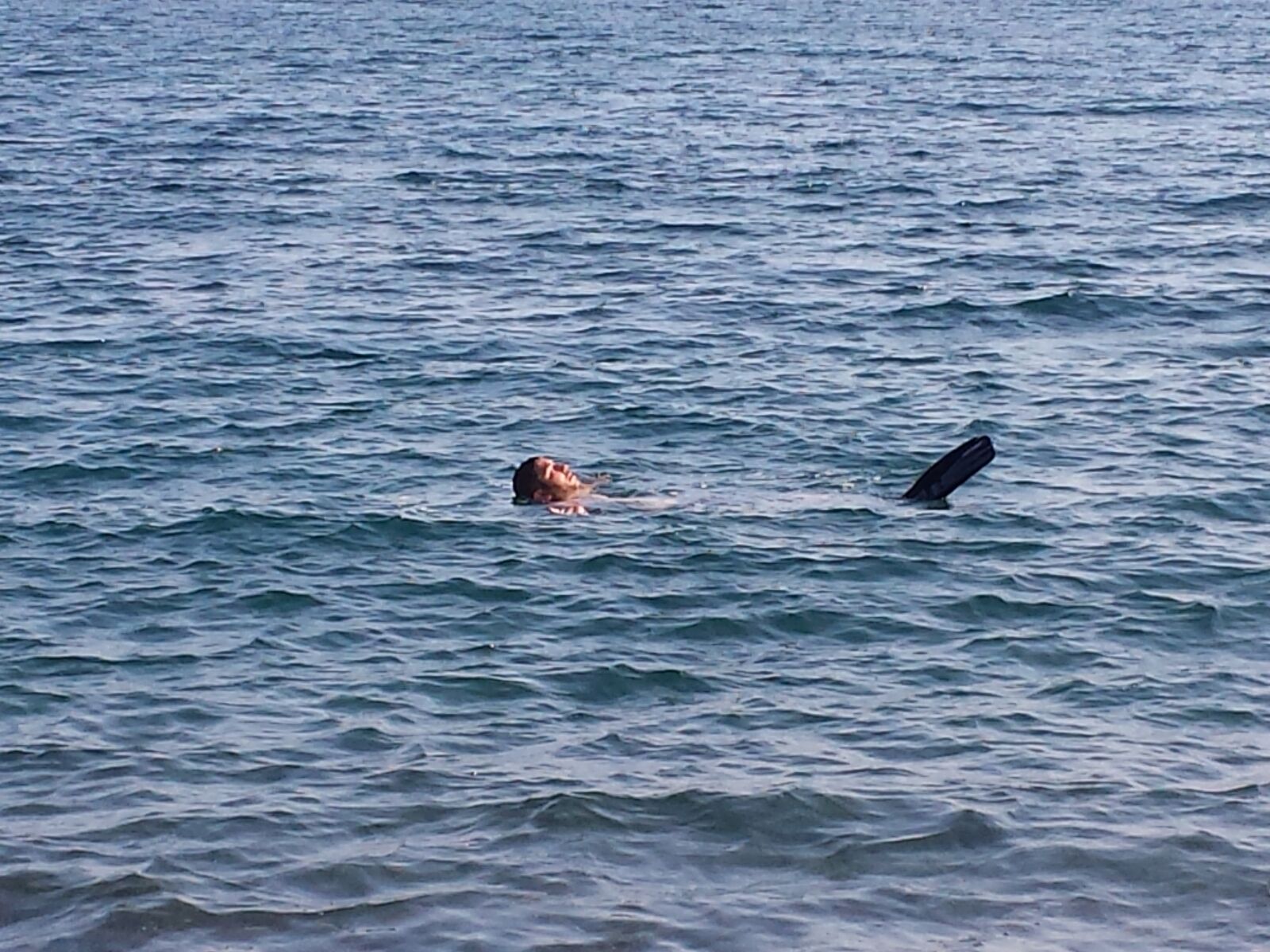 Samsung Galaxy S4 sample photo. Sea, swim, water photography