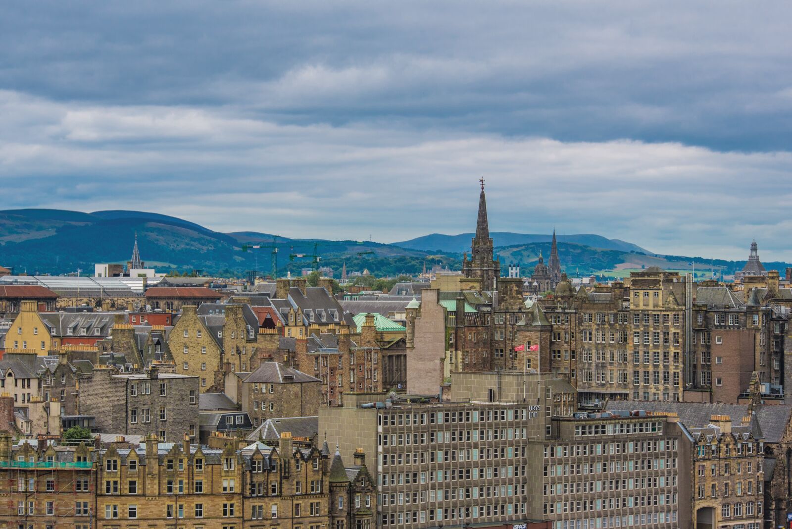 Nikon D750 sample photo. Holyrood park in edinburgh photography