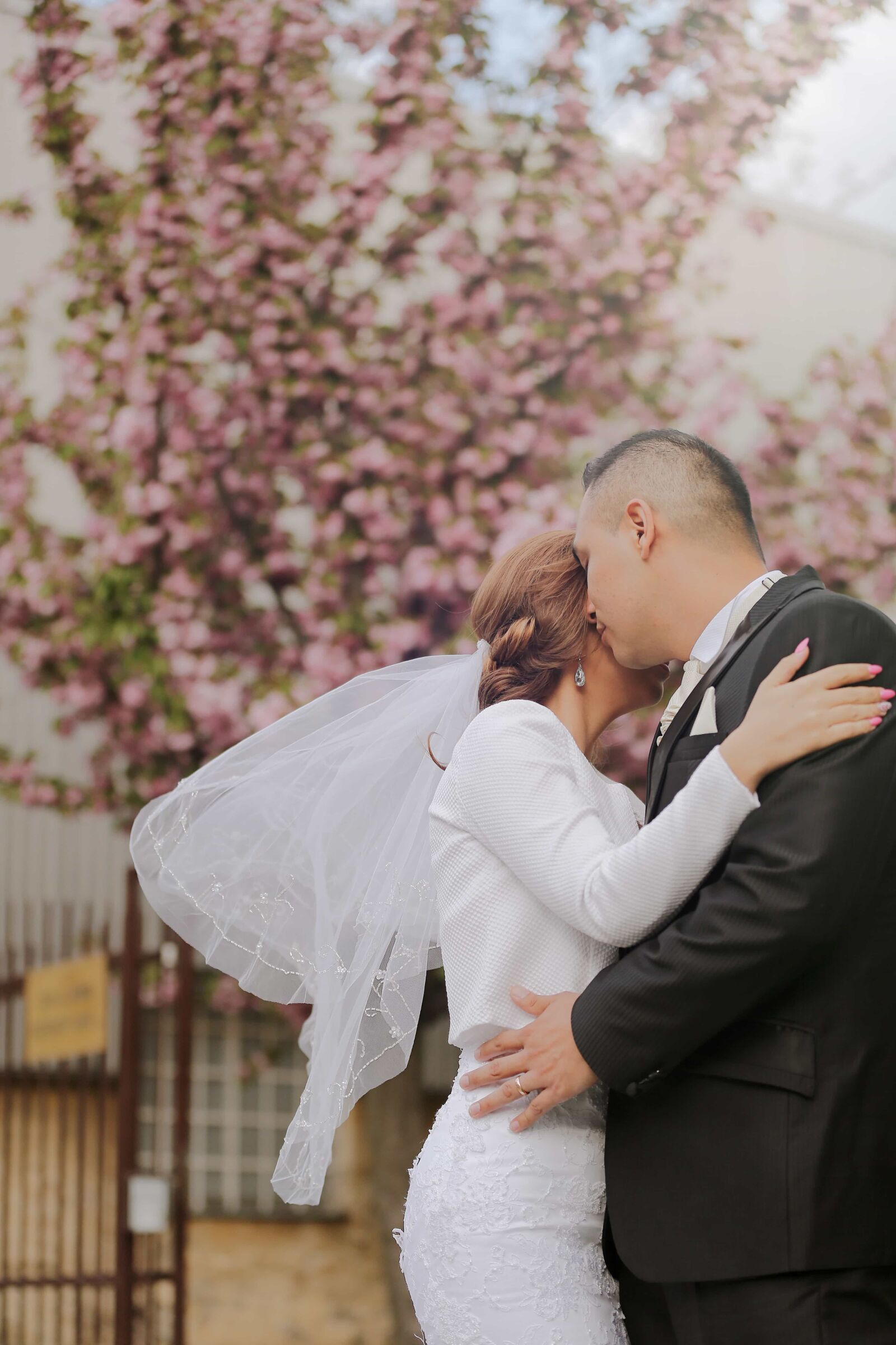 Canon EOS 5D Mark III sample photo. Bride, groom, handsome, hug photography