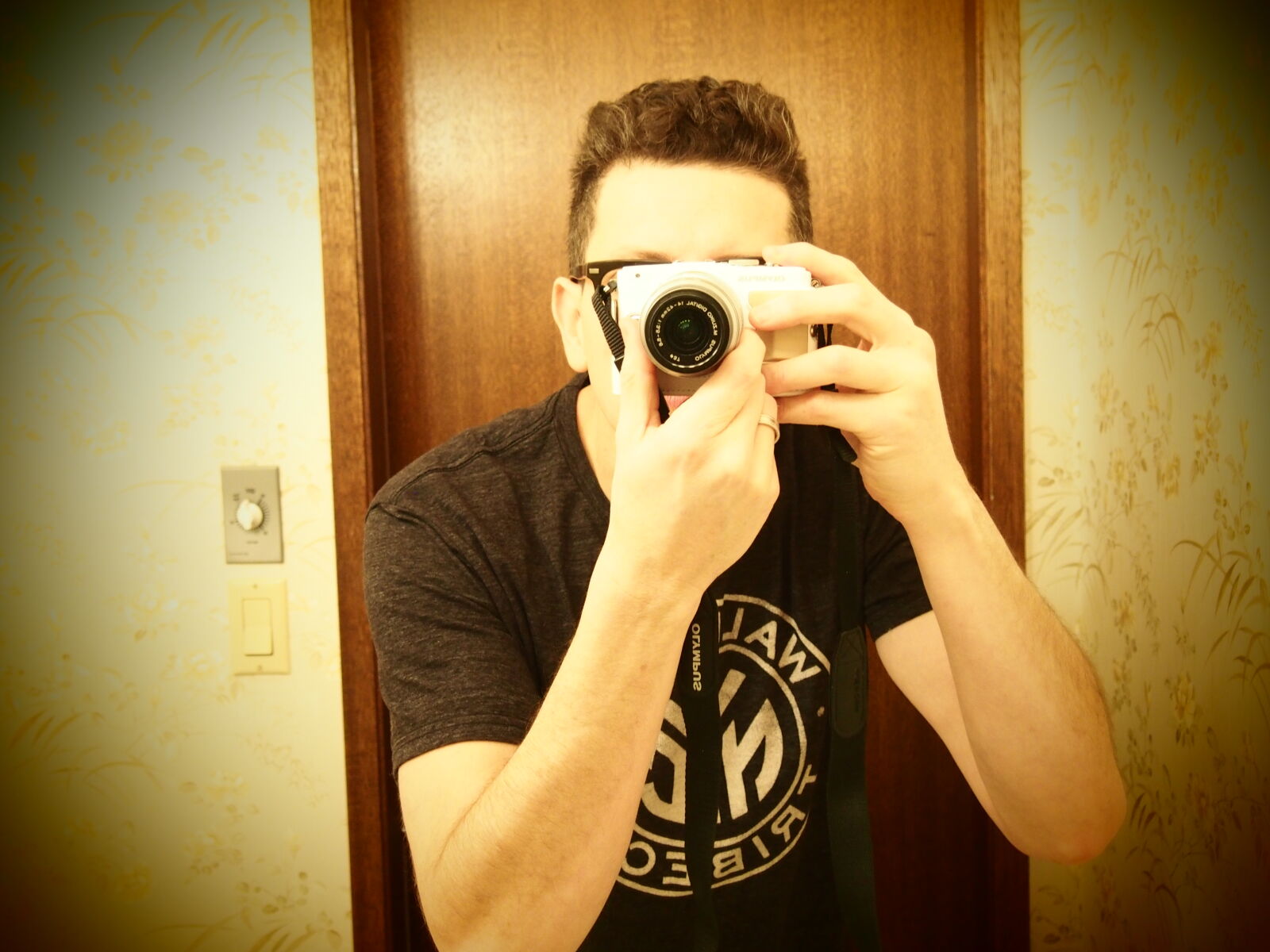 Olympus PEN E-PL5 sample photo. Abstract, photo, creative, selfie photography