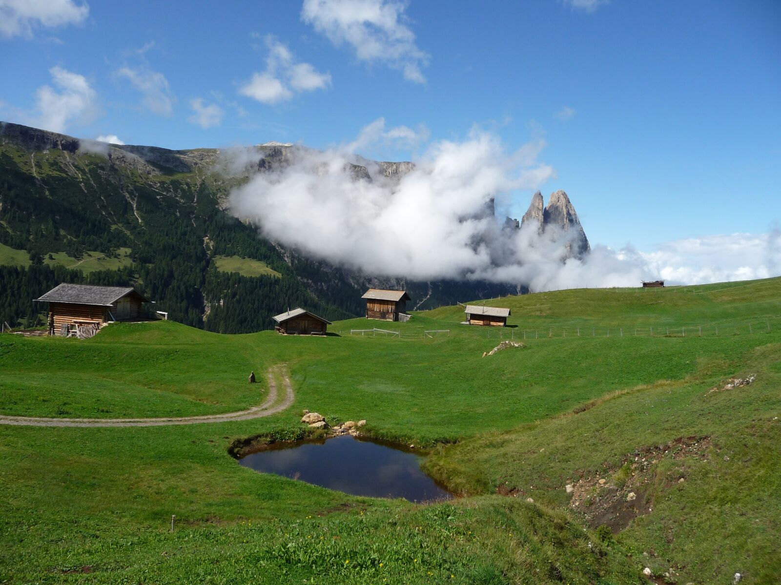 Panasonic Lumix DMC-TZ5 sample photo. Mountains, alpine, landscape photography