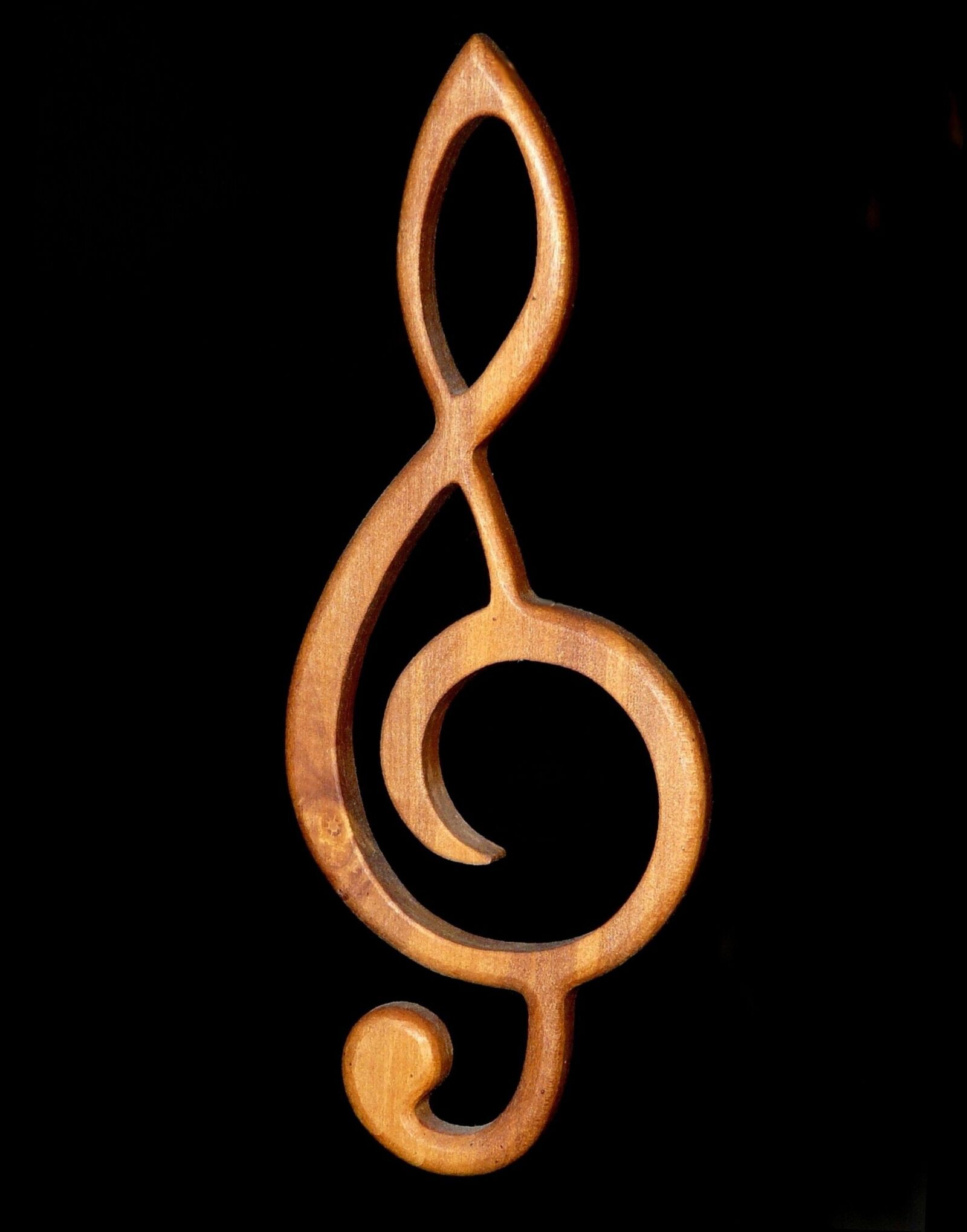 Panasonic DMC-FZ18 sample photo. Clef, treble clef, music photography