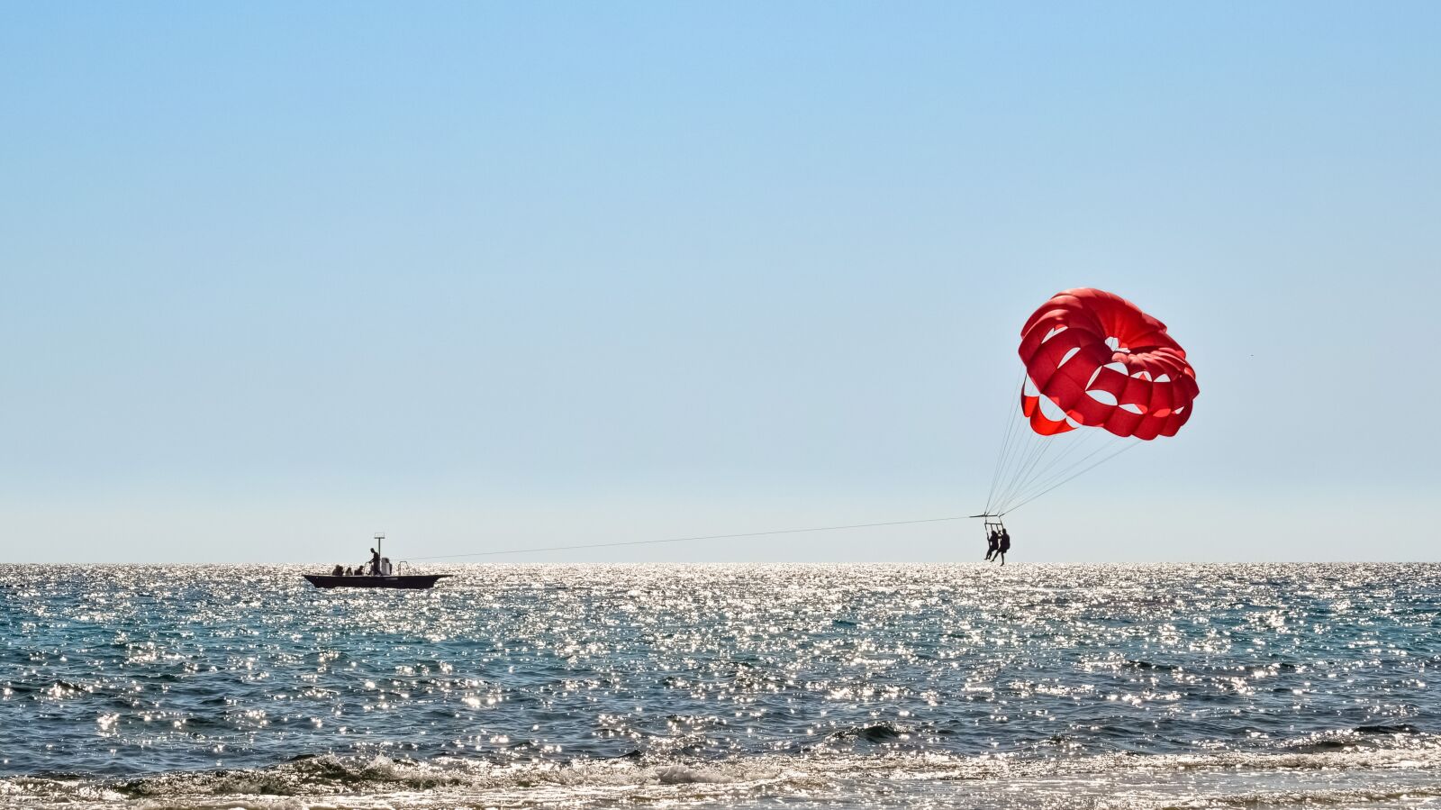 Nikon D3300 sample photo. Summertime, parachute, red photography