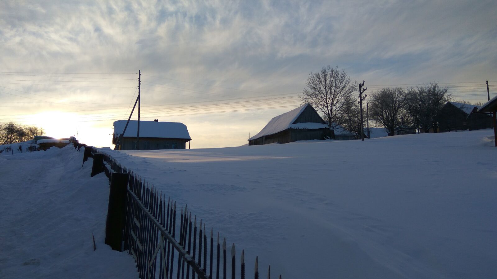 Xiaomi Redmi Note3 sample photo. Morning, village, the carpathians photography