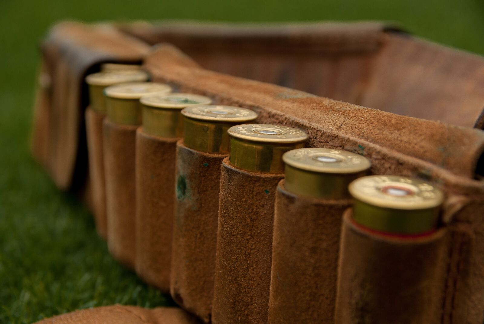 Pentax K10D sample photo. Hunting, hunter, cartridges photography