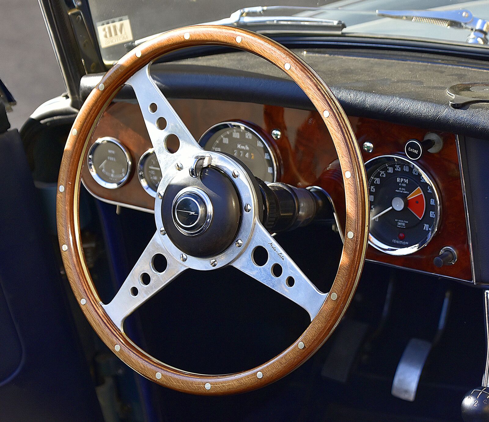 Nikon D7200 sample photo. Automobile, old, vehicle photography