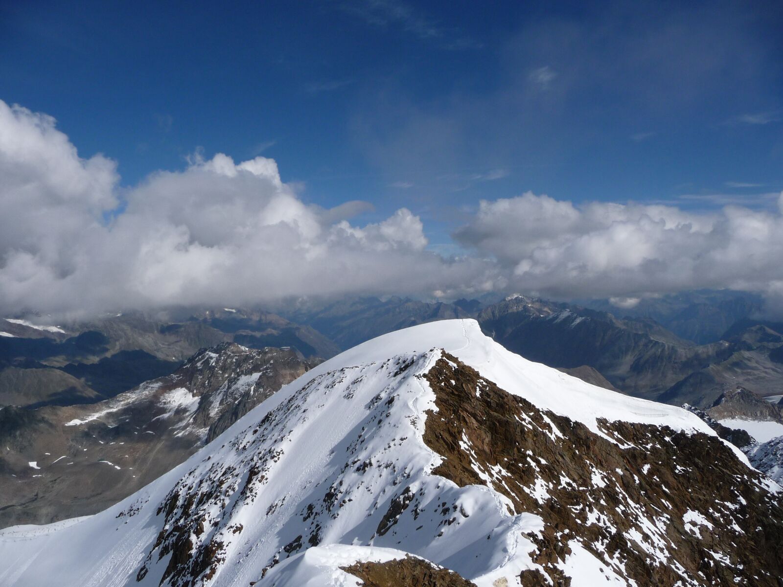 Panasonic Lumix DMC-TZ5 sample photo. Mountain top, snow, heaven photography