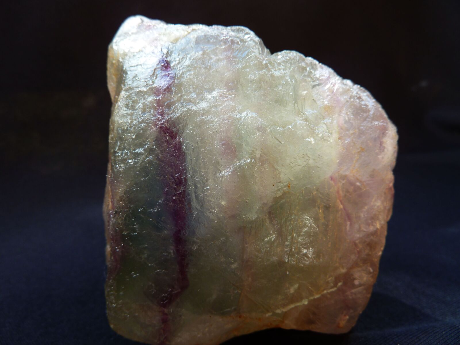 Panasonic Lumix DMC-ZS7 (Lumix DMC-TZ10) sample photo. Fluorite, fluorspar, green photography