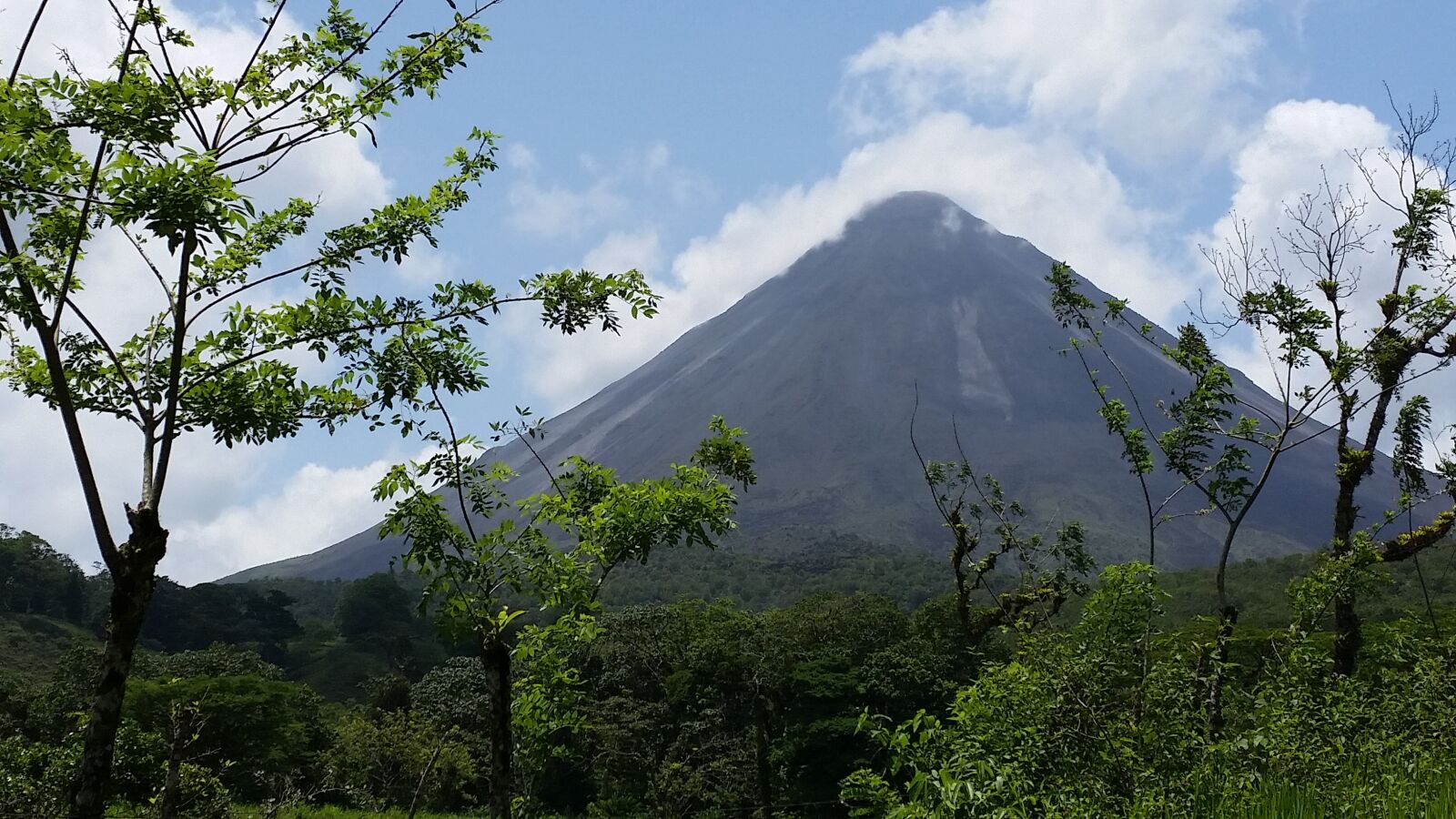 Samsung Galaxy S5 sample photo. Costa rica, volcano, central photography