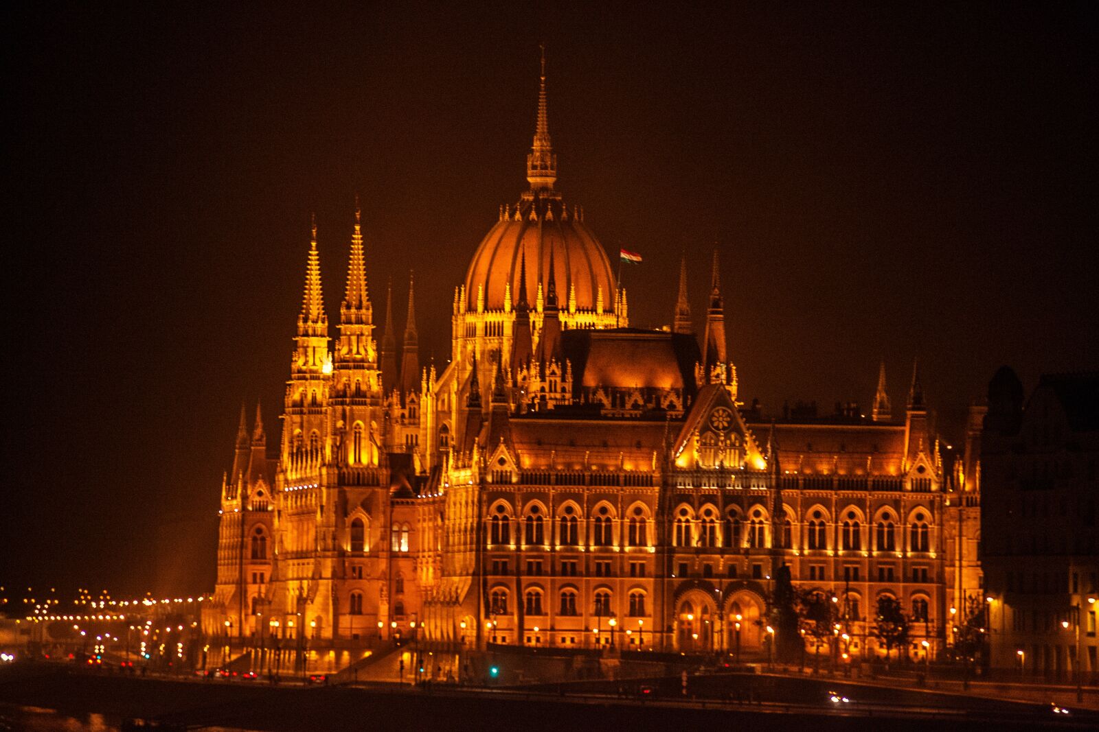 Nikon D3100 sample photo. Budapest parliament, by night photography
