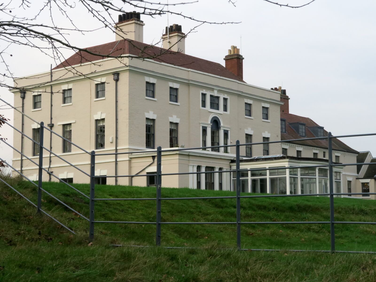 Canon PowerShot G7 X sample photo. Architectural, landscape, mansion photography