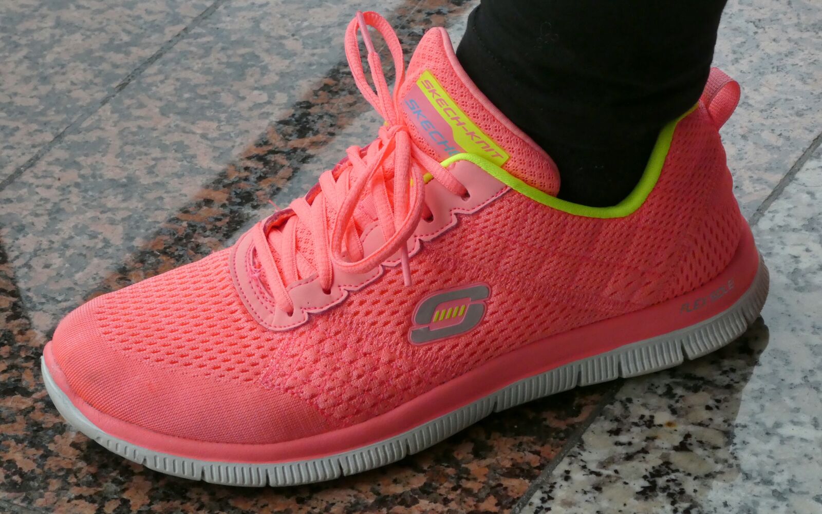 Panasonic DMC-TZ81 sample photo. Fashion, shoe, footwear photography