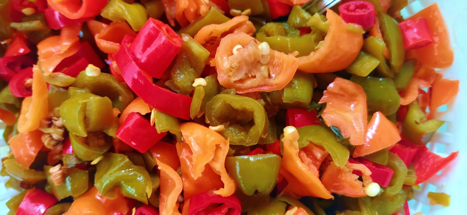 Xiaomi Mi A3 sample photo. Summer, peppers, vinegar photography