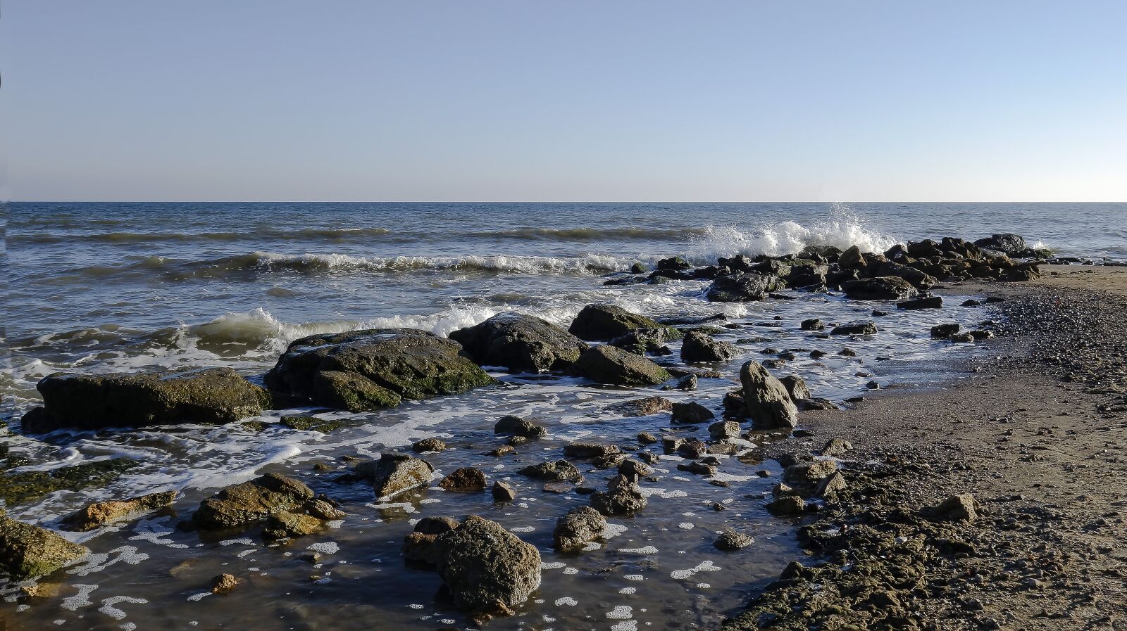 Sony Cyber-shot DSC-RX100 sample photo. Sea, spray, blue sky photography