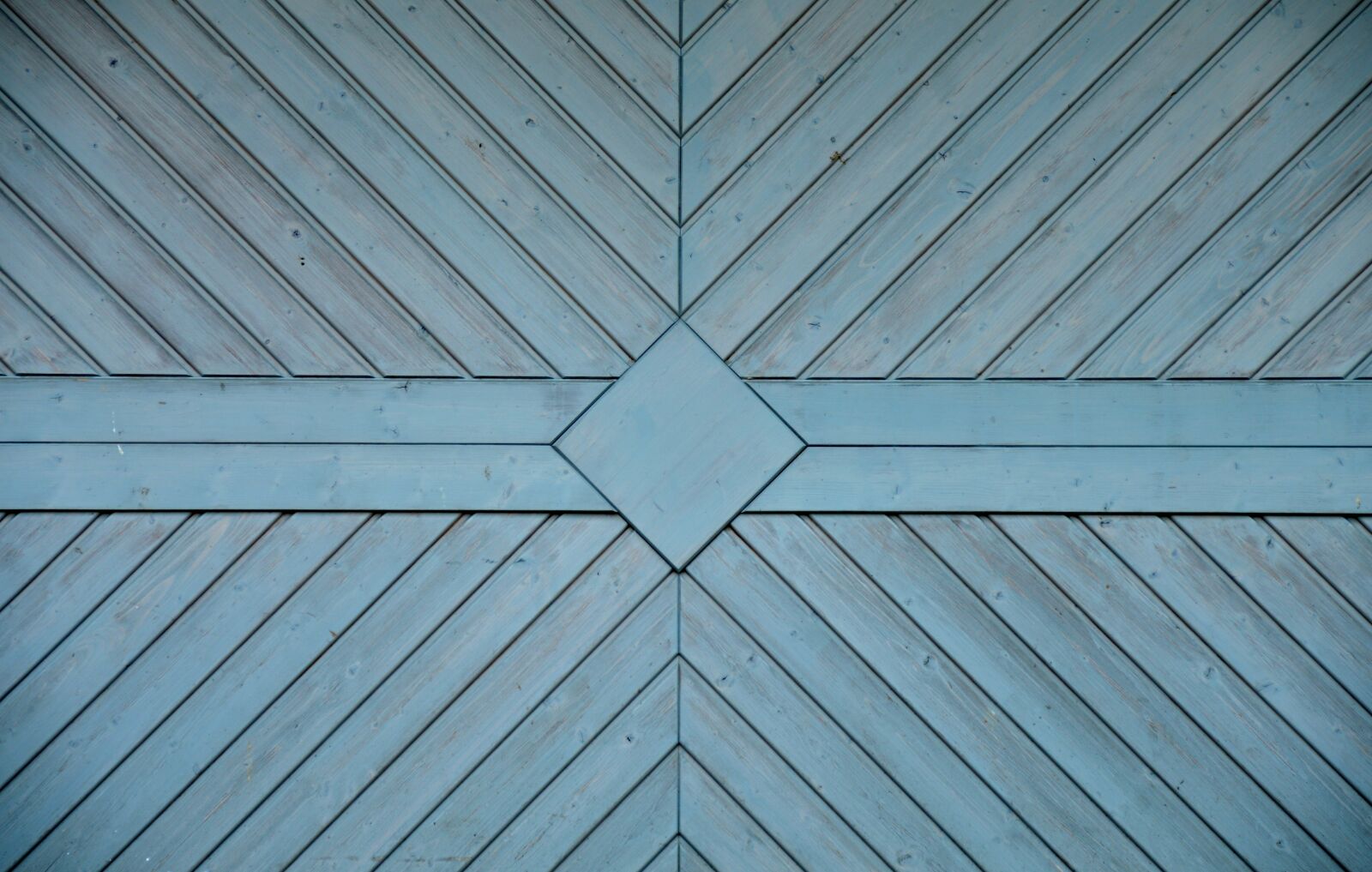 Nikon D3200 sample photo. Garage door, texture, wooden photography