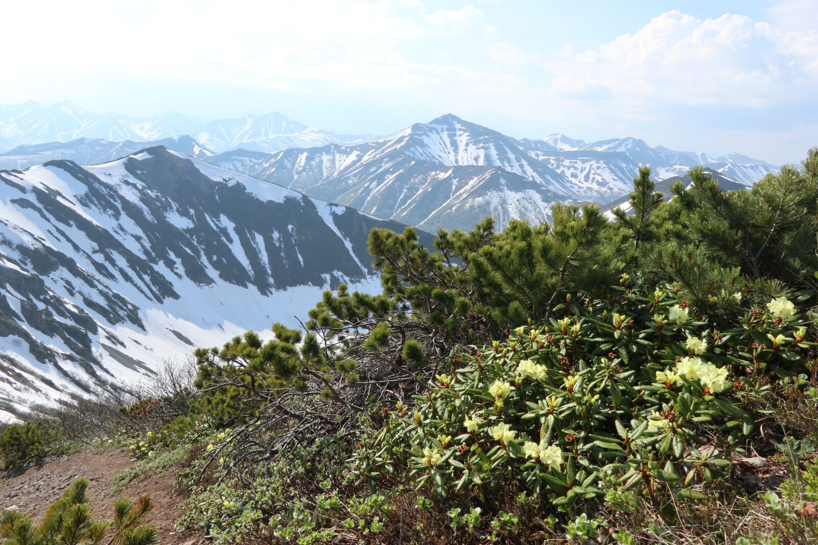 Canon PowerShot G1 X Mark III sample photo. Mountains, climbing, ranges photography
