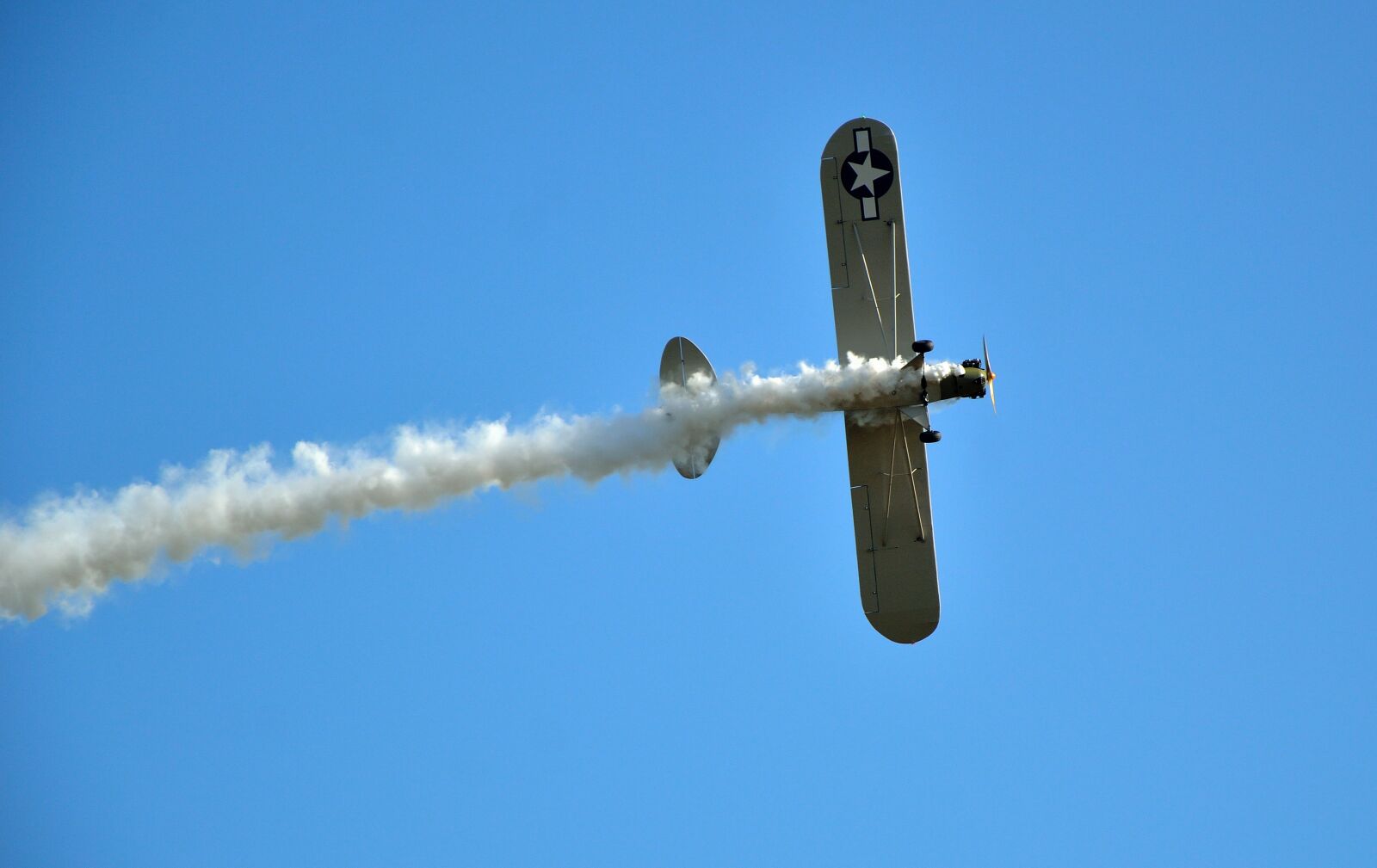 Nikon D3200 sample photo. Smoke, aircraft, sky photography