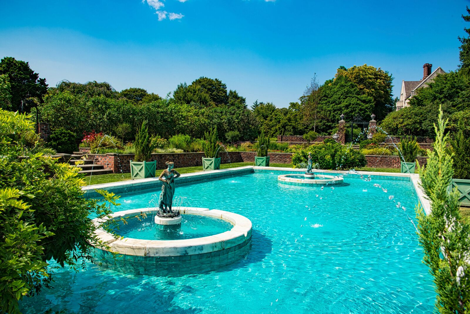 Nikon D750 sample photo. Fountain garden, estate, summer photography