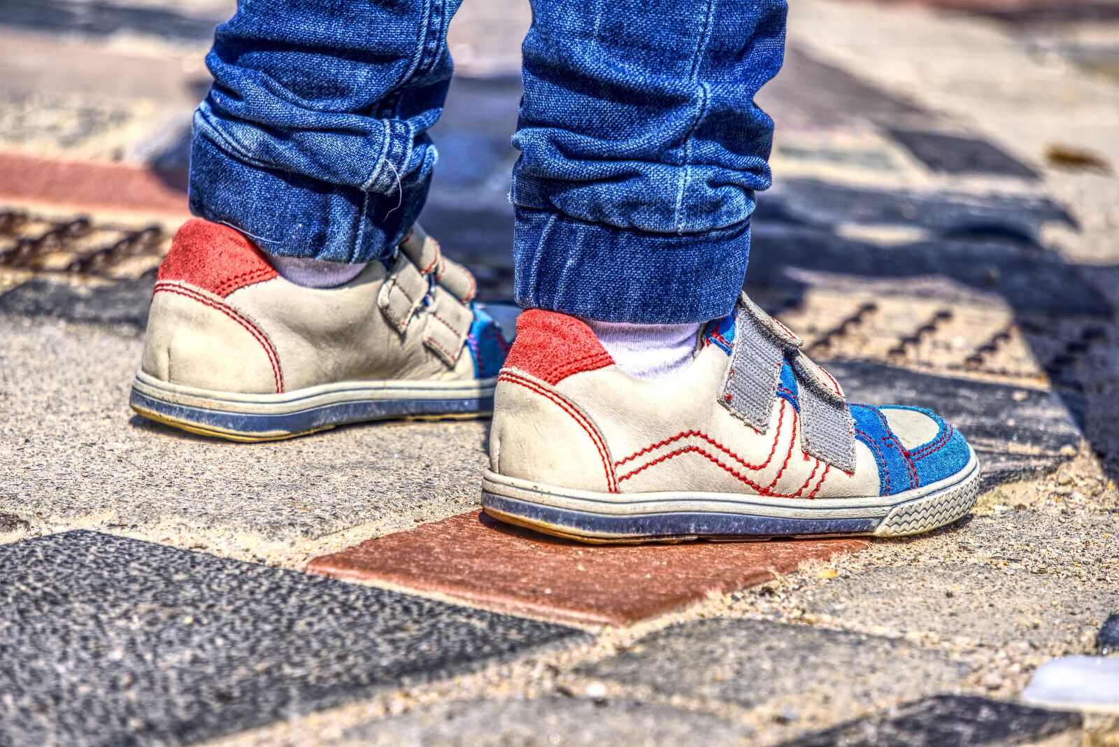 Sony a6000 sample photo. Child's, feet, small child photography