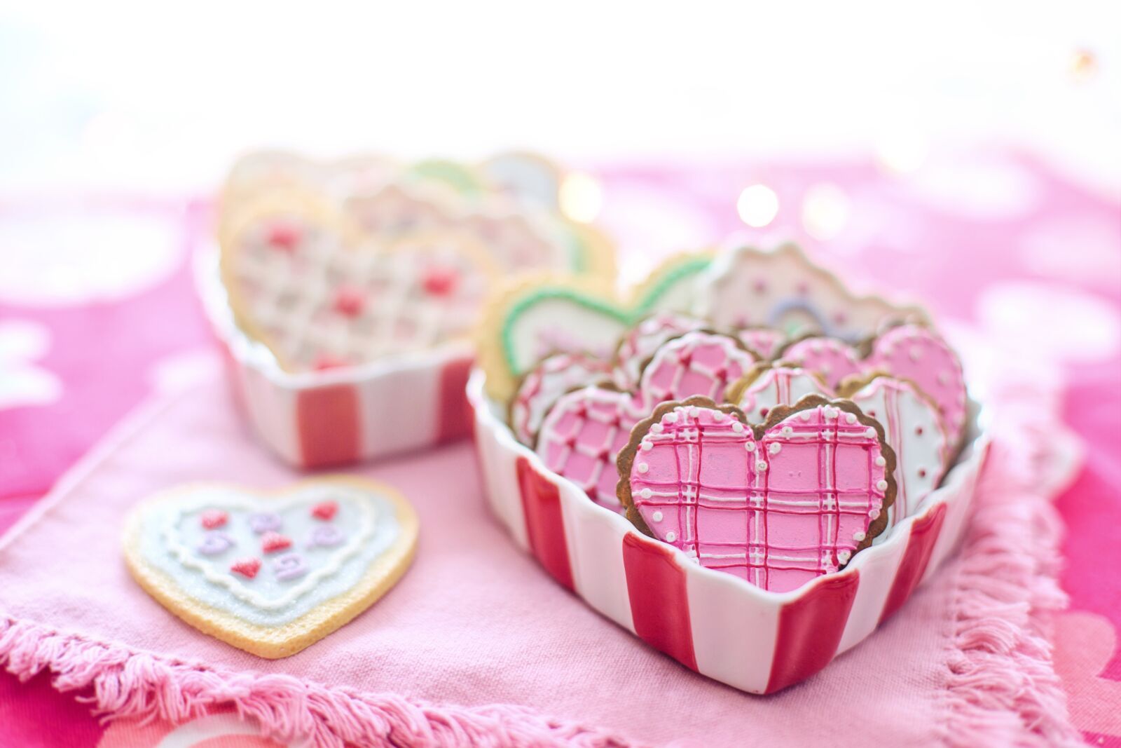 Canon EF 50mm F1.4 USM sample photo. Valentine's day, valentine, cookies photography