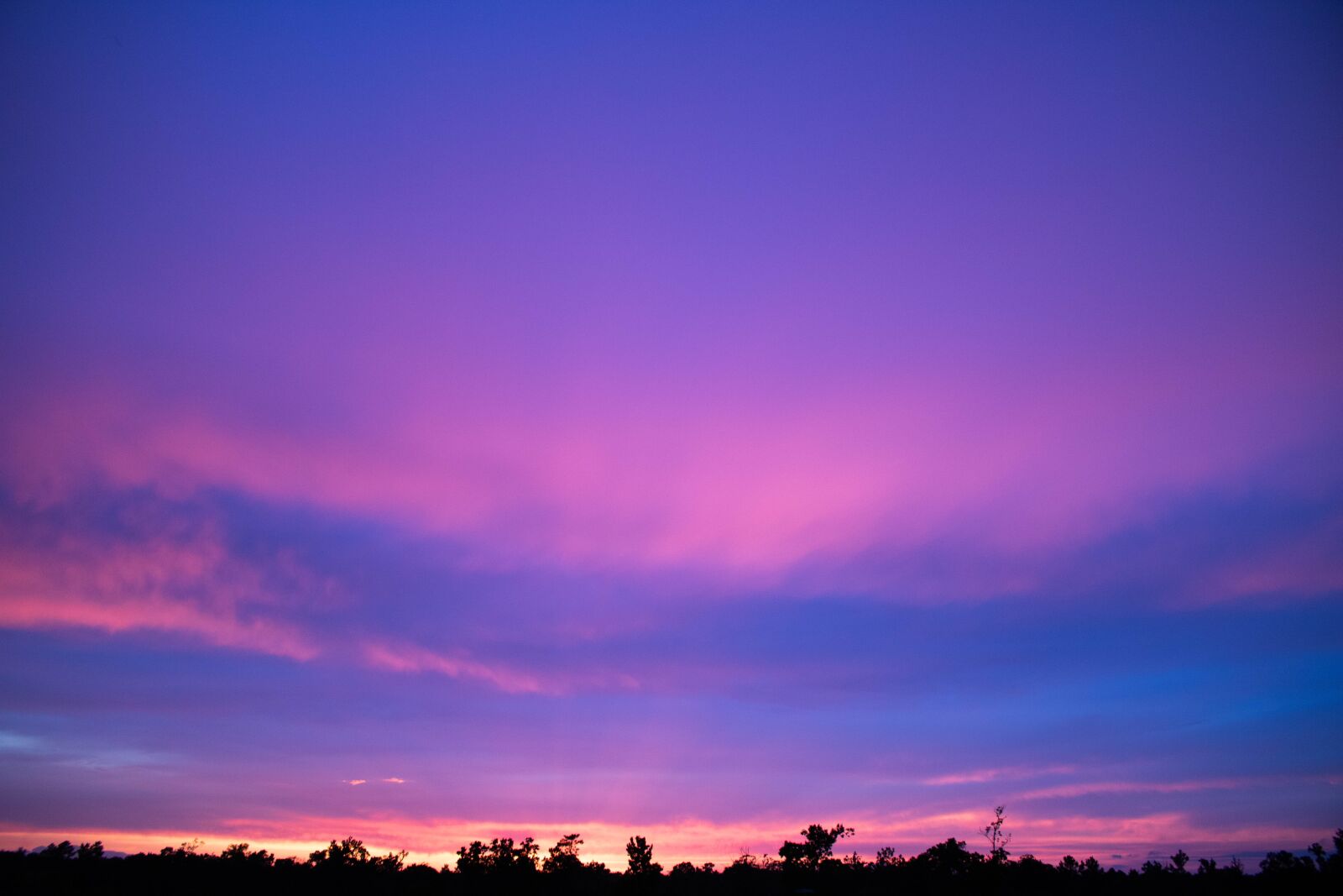 Canon EOS 750D (EOS Rebel T6i / EOS Kiss X8i) sample photo. Sky, clouds, sunset photography