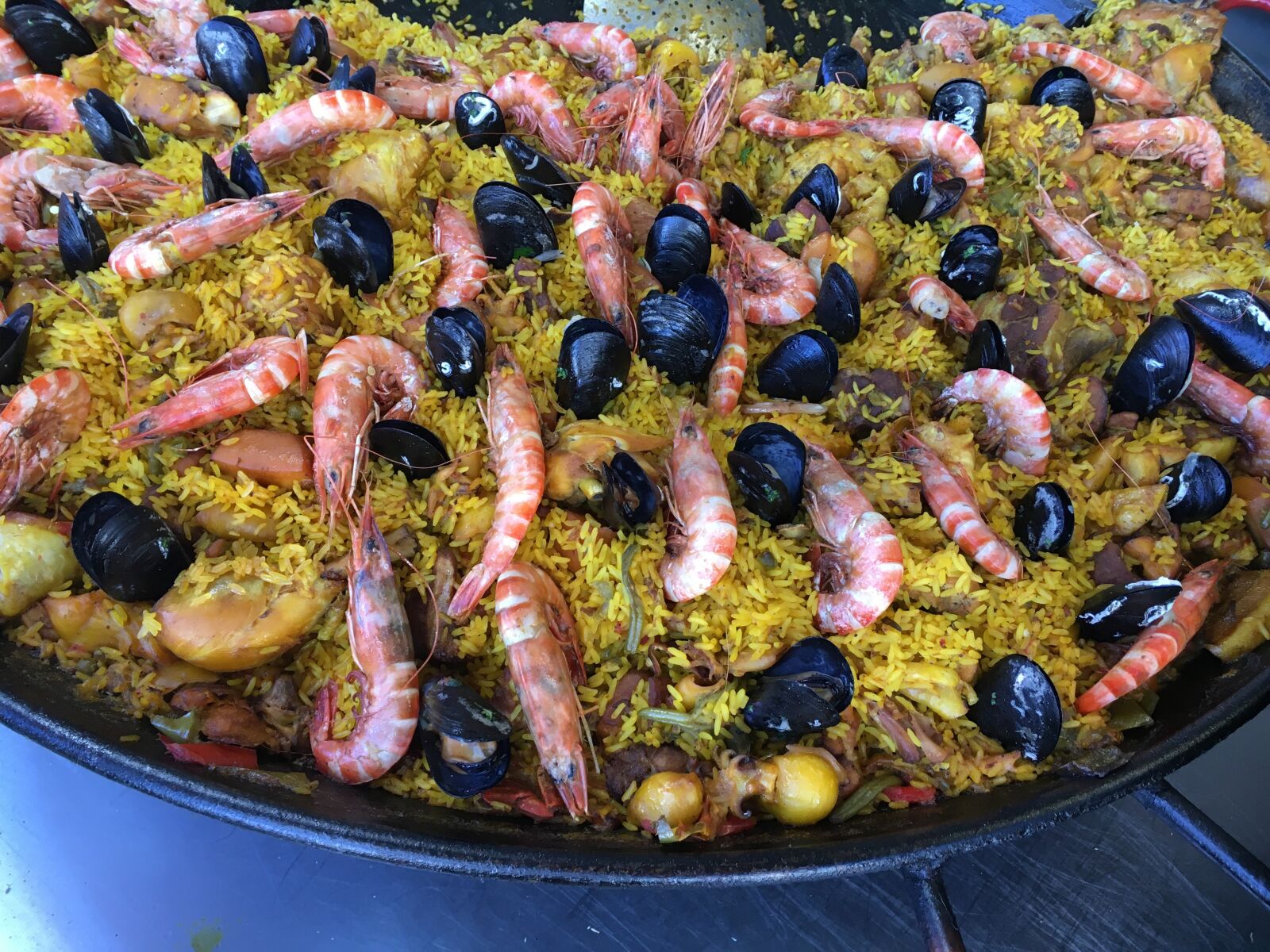 Apple iPhone 6s sample photo. Shrimp, paella, seafood photography