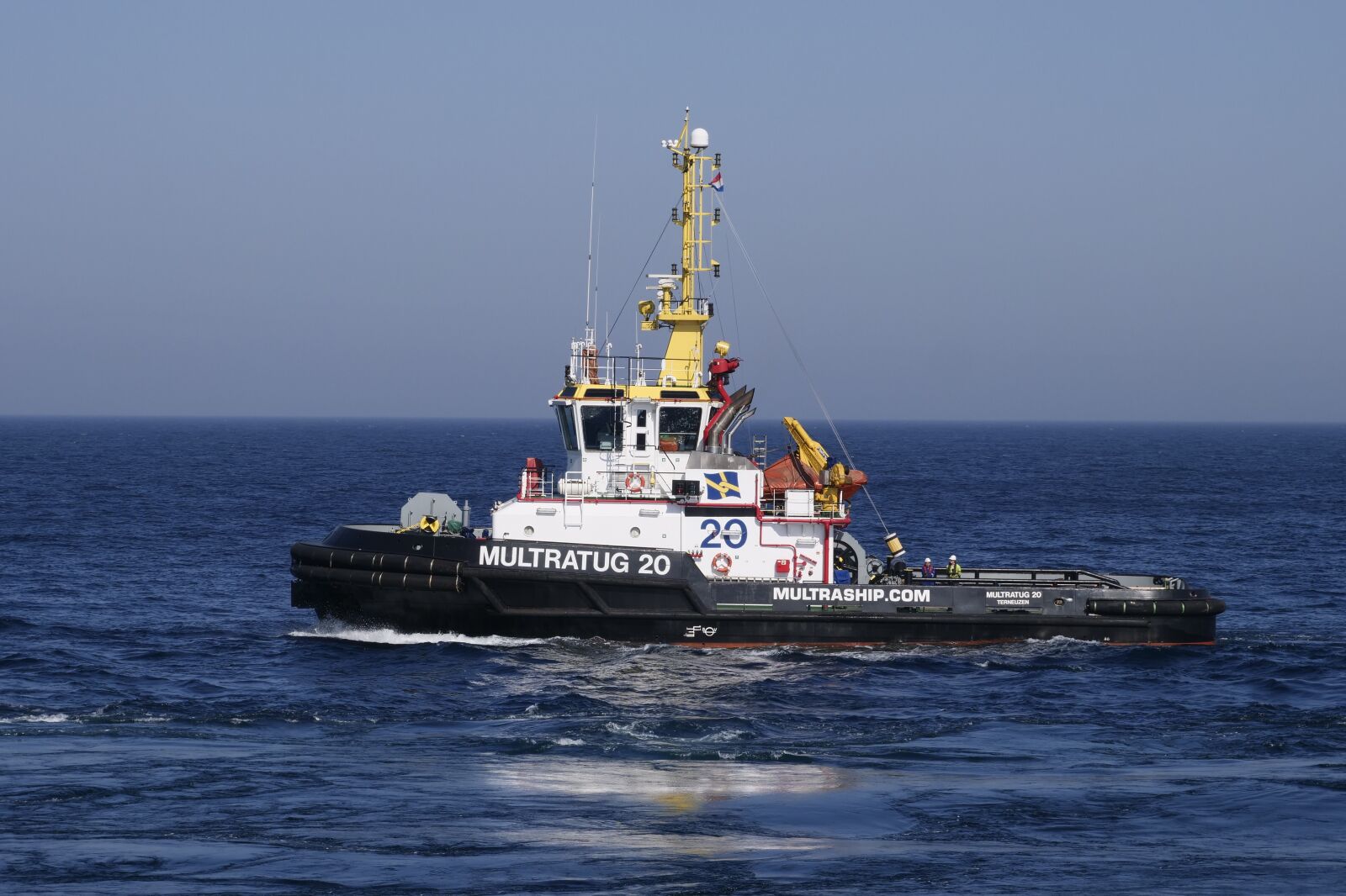 Panasonic Lumix DC-G9 sample photo. Tug, towage, offshore photography