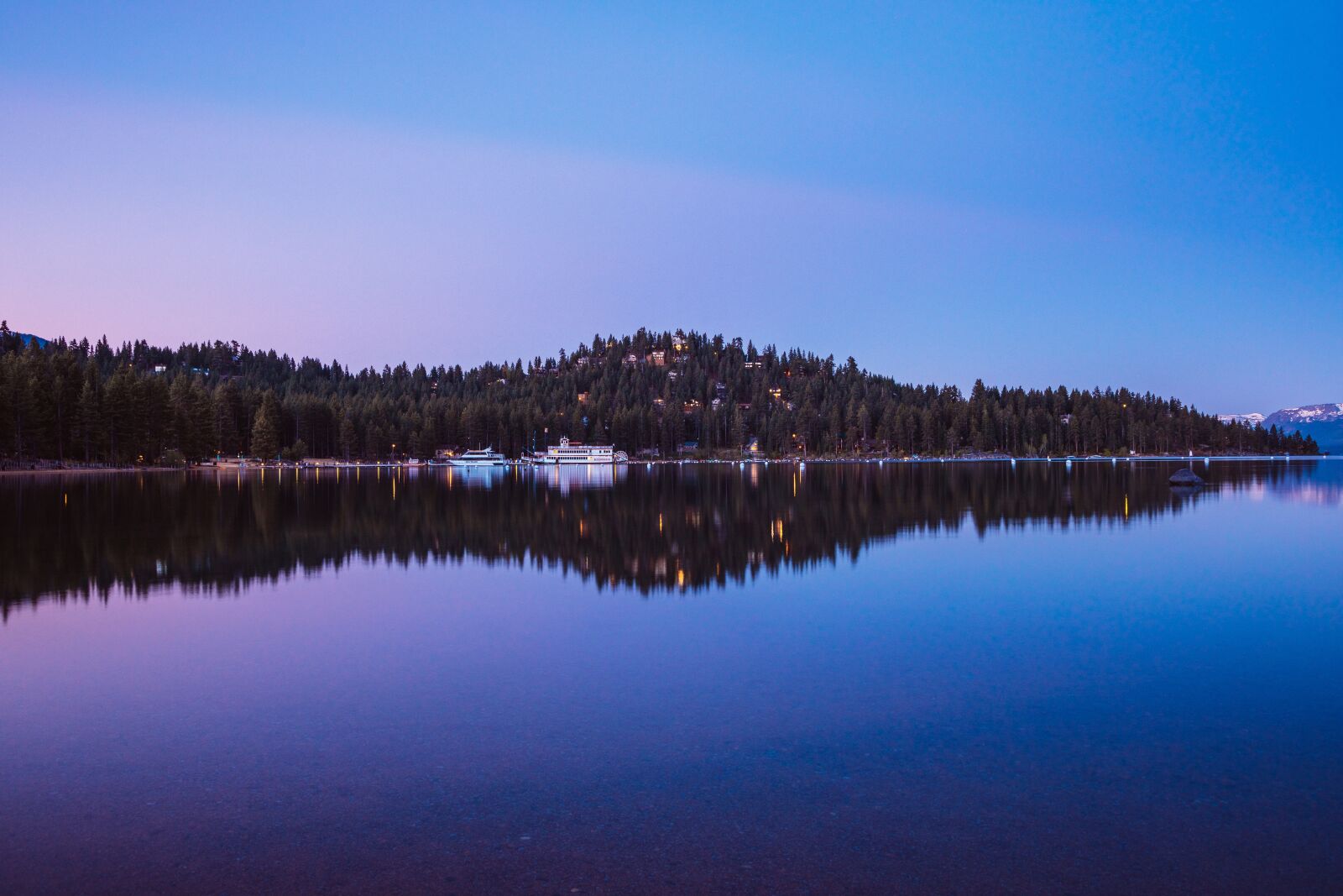 Canon RF 24-105mm F4L IS USM sample photo. Lake, water, landscape photography