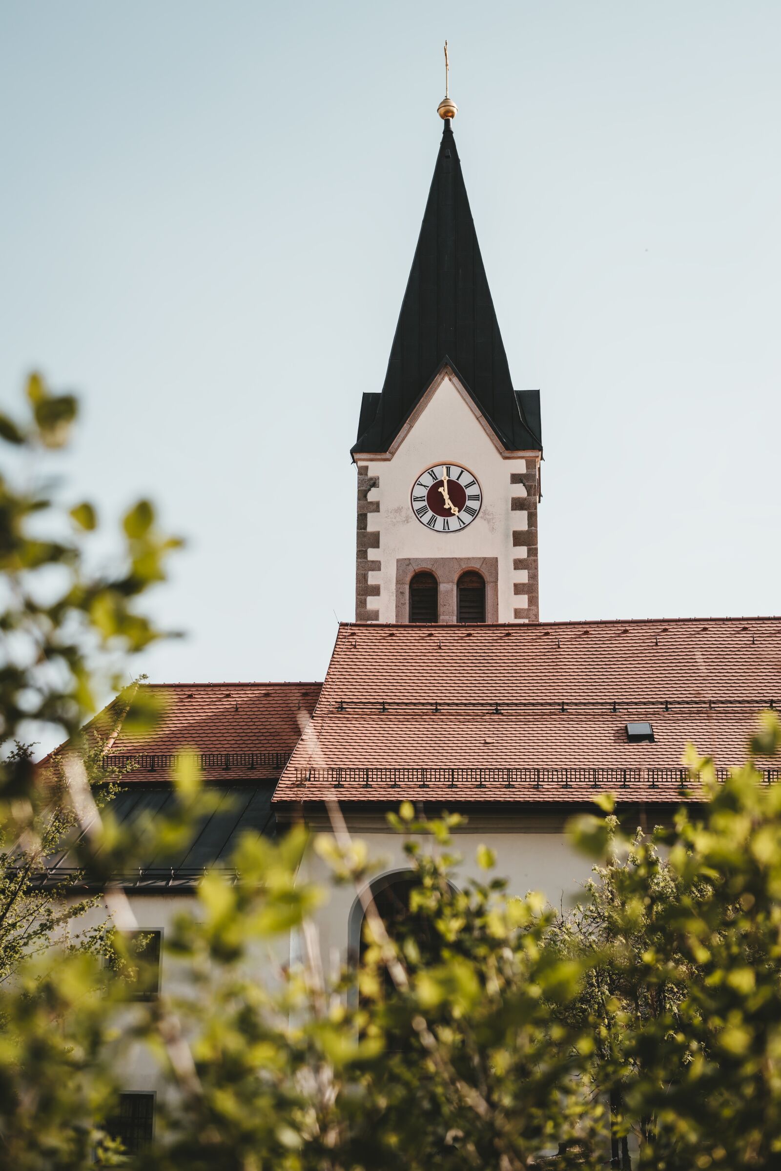Sony a6300 + Sigma 30mm F2.8 EX DN sample photo. Steeple, sankt englmar, clock photography