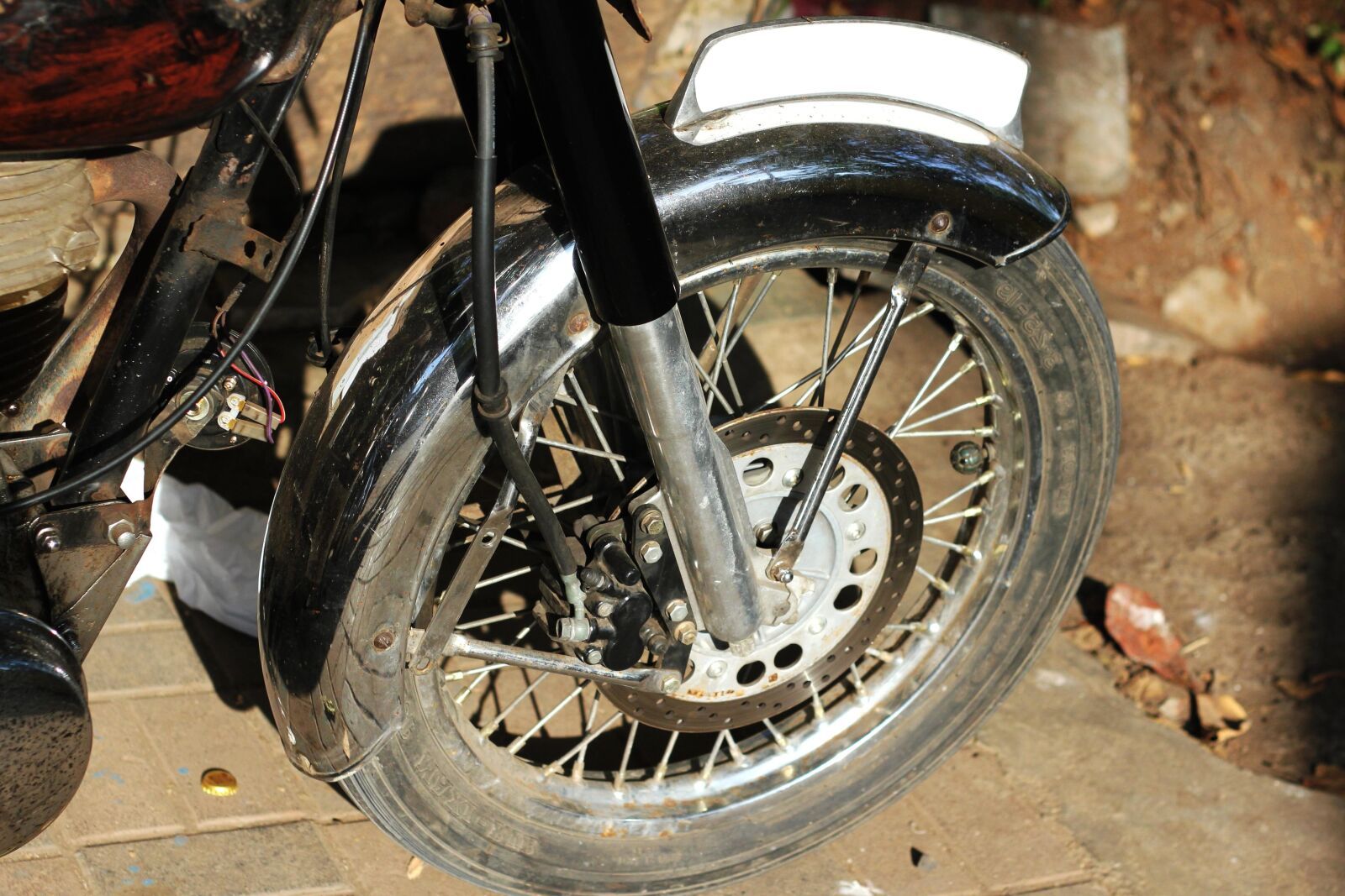 Canon EOS 550D (EOS Rebel T2i / EOS Kiss X4) sample photo. Motorcycle, wheel, brake, engine photography