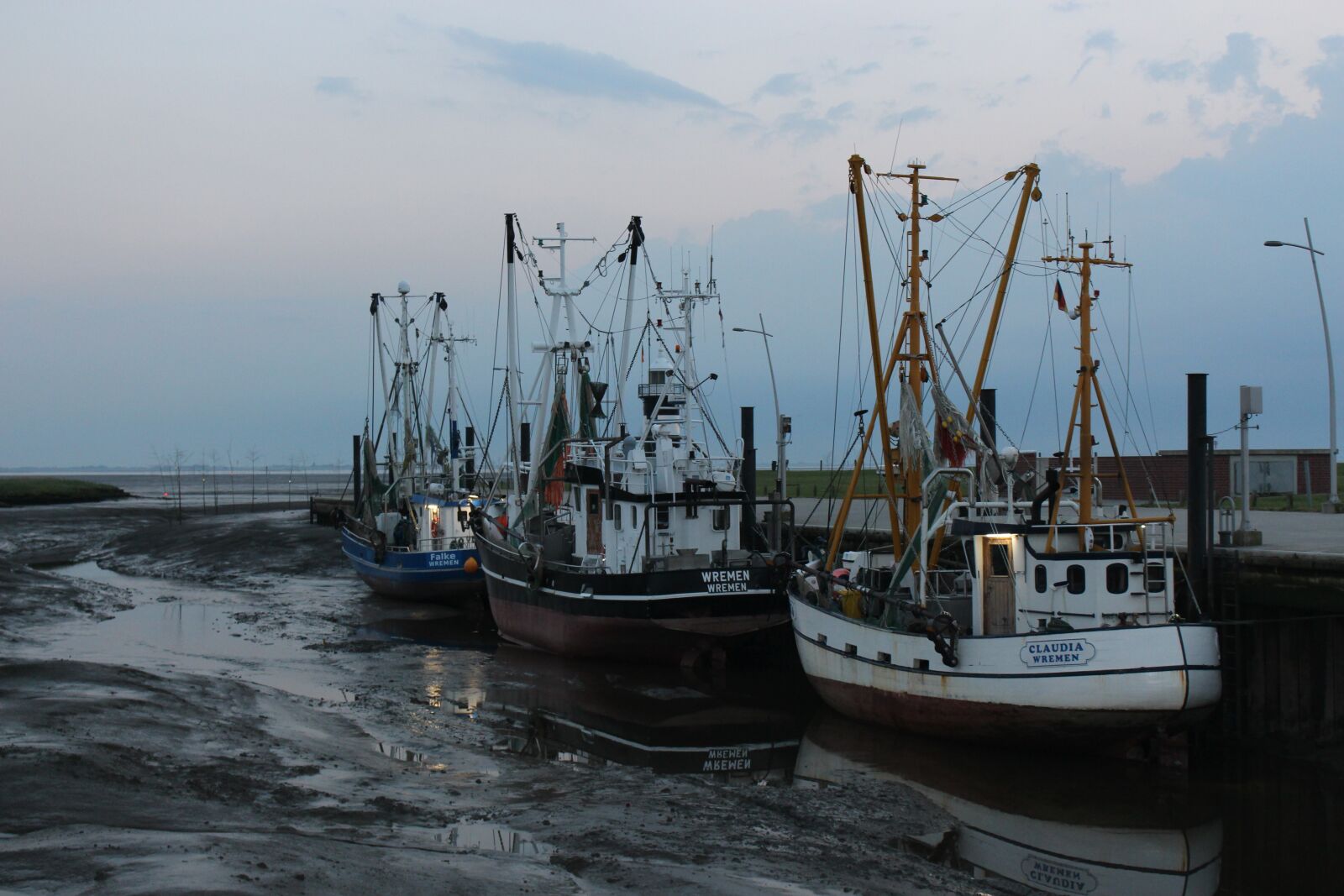 Canon EOS 700D (EOS Rebel T5i / EOS Kiss X7i) sample photo. Shrimp, north sea, wremen photography