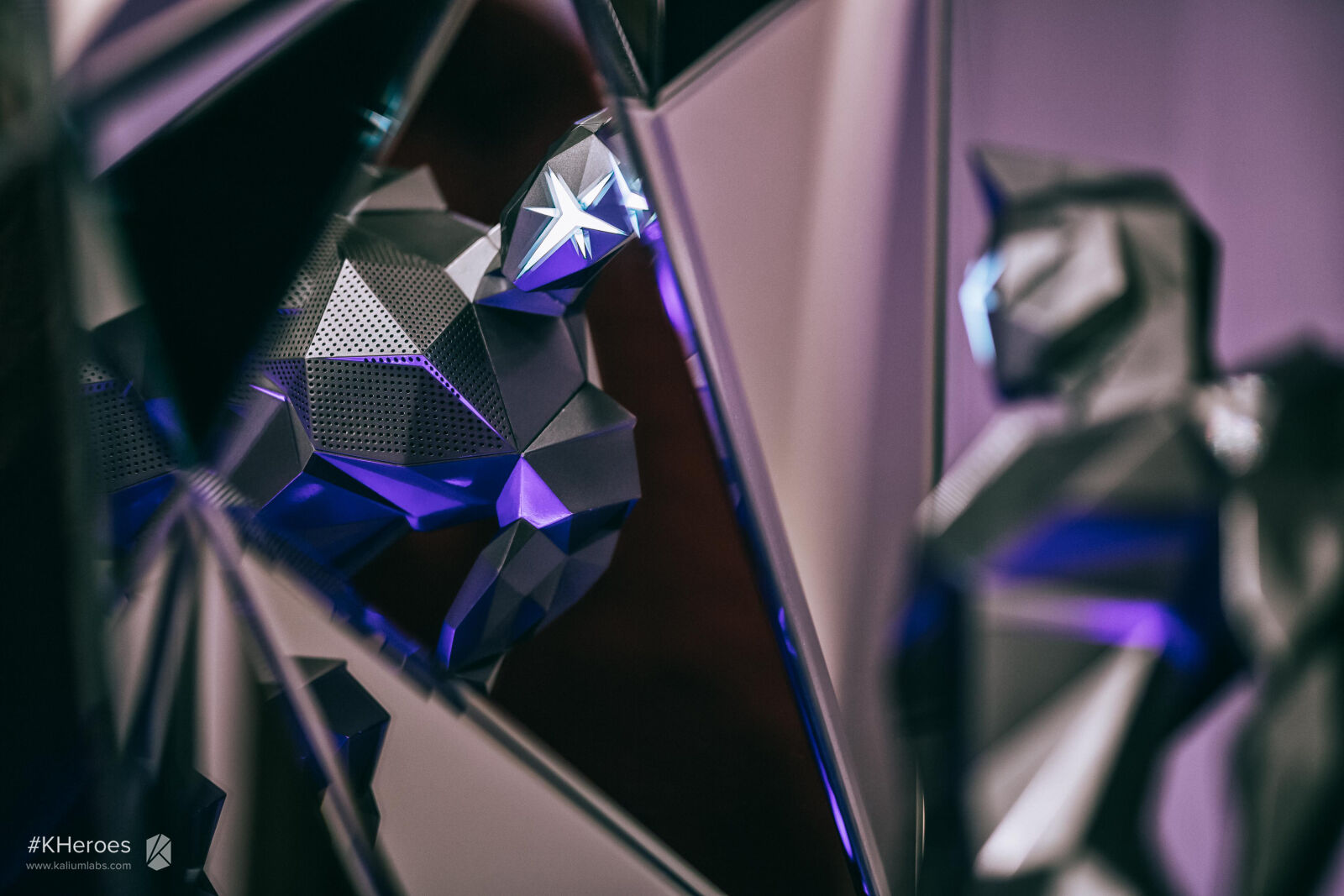 Sigma 85mm F1.4 DG HSM Art sample photo. Ad, om, ambient, light photography